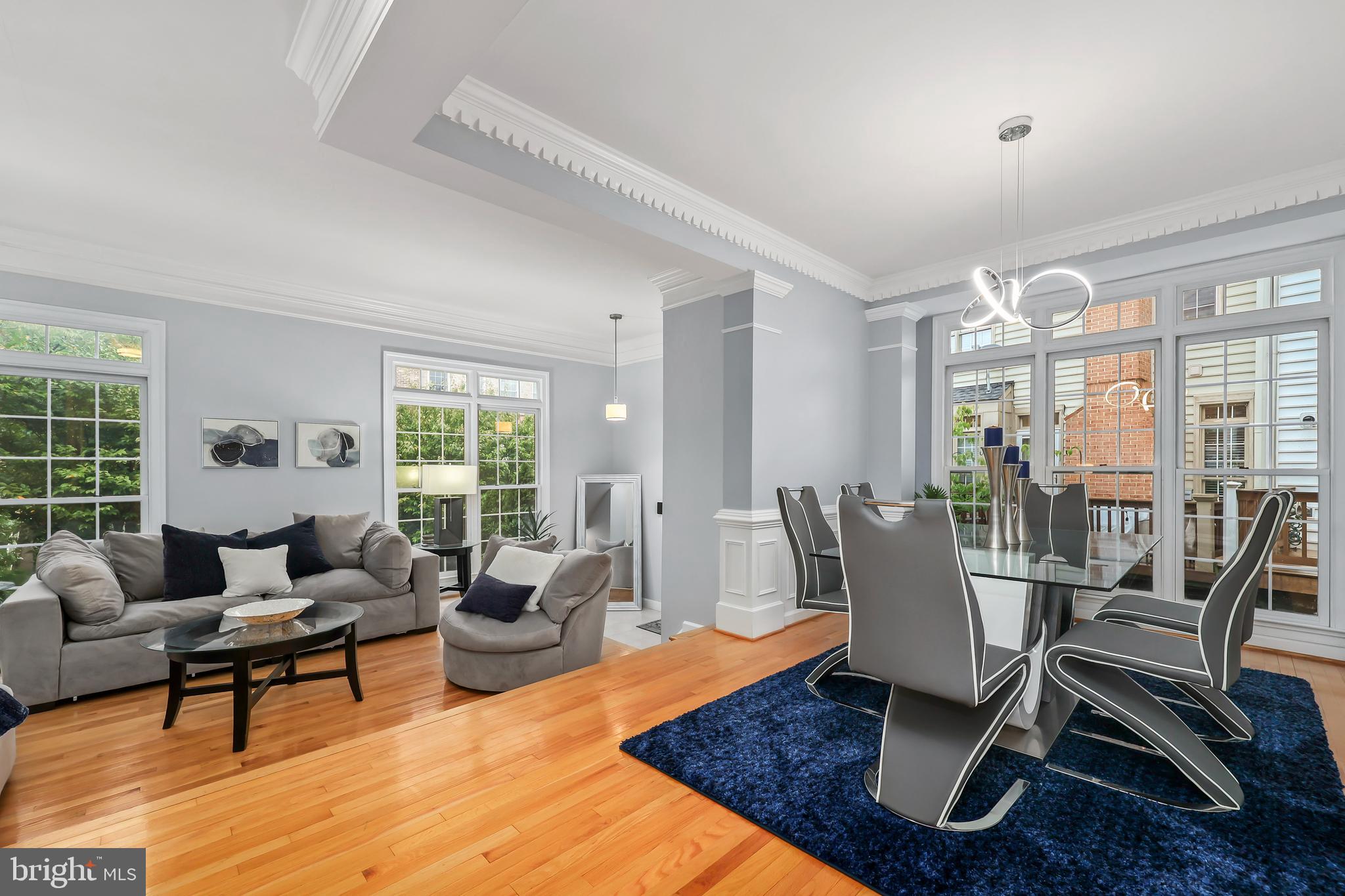 Real estate listing preview #6