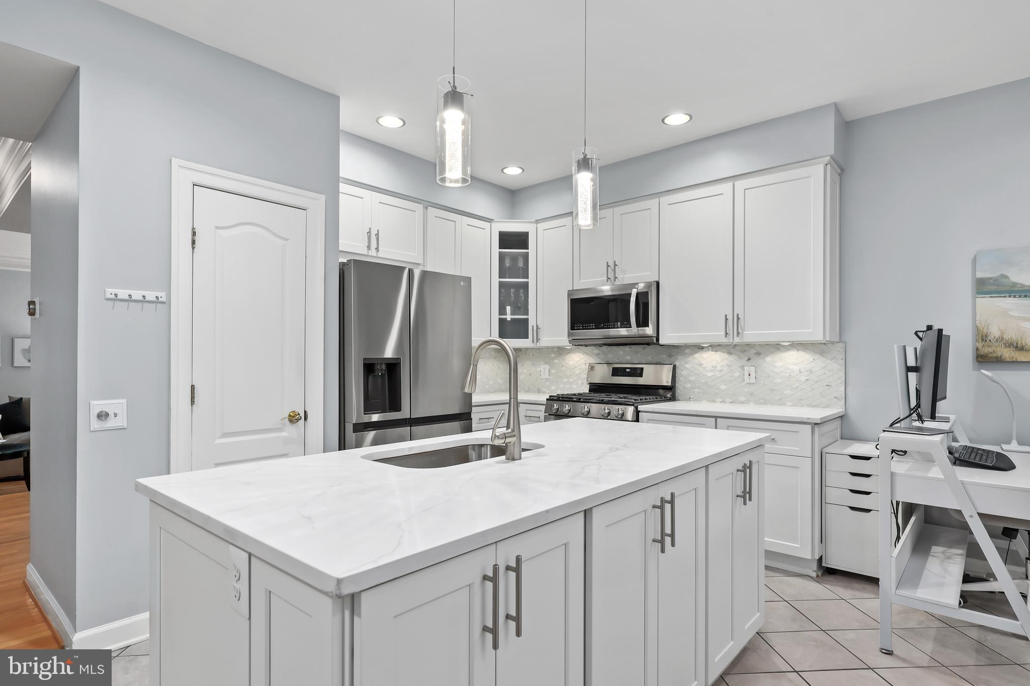 Real estate listing preview #13