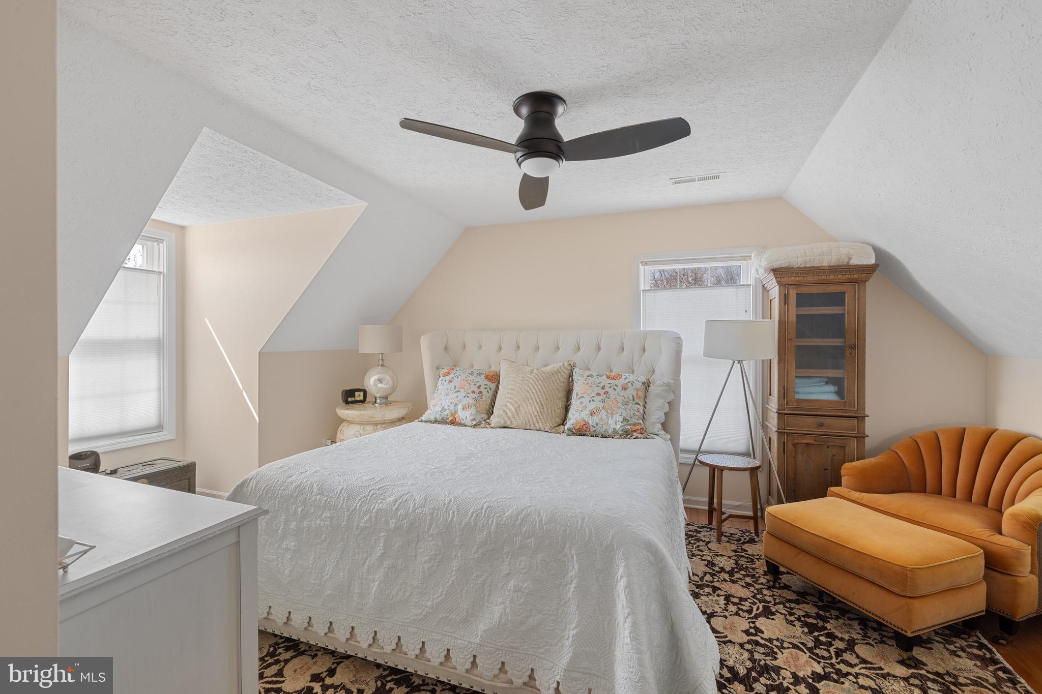 Real estate listing preview #35