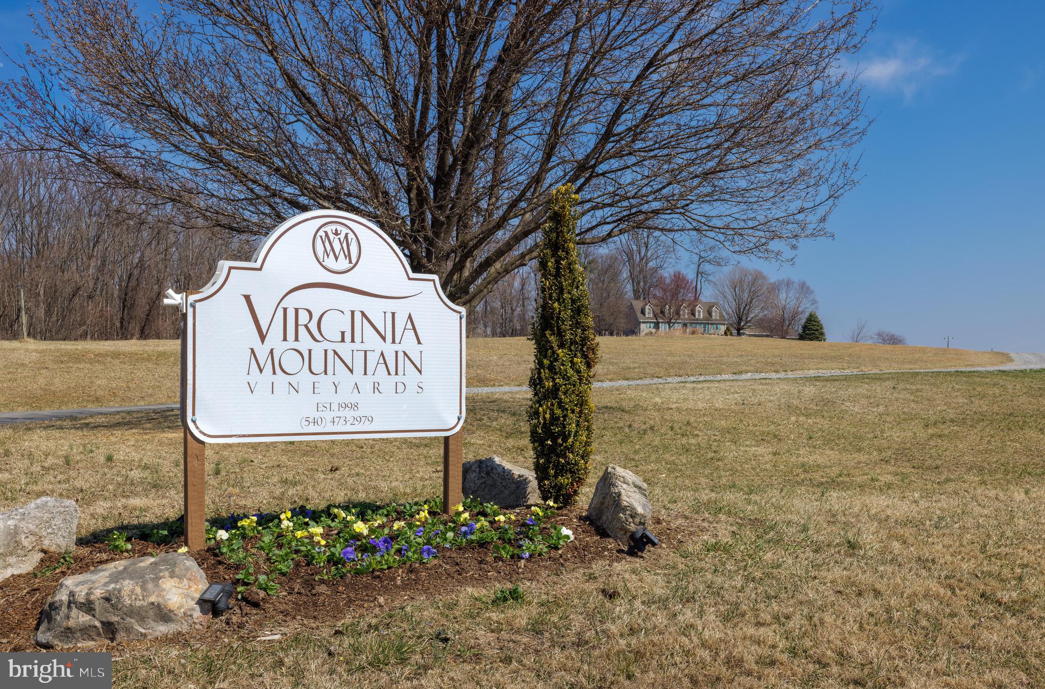 Real estate listing preview #2