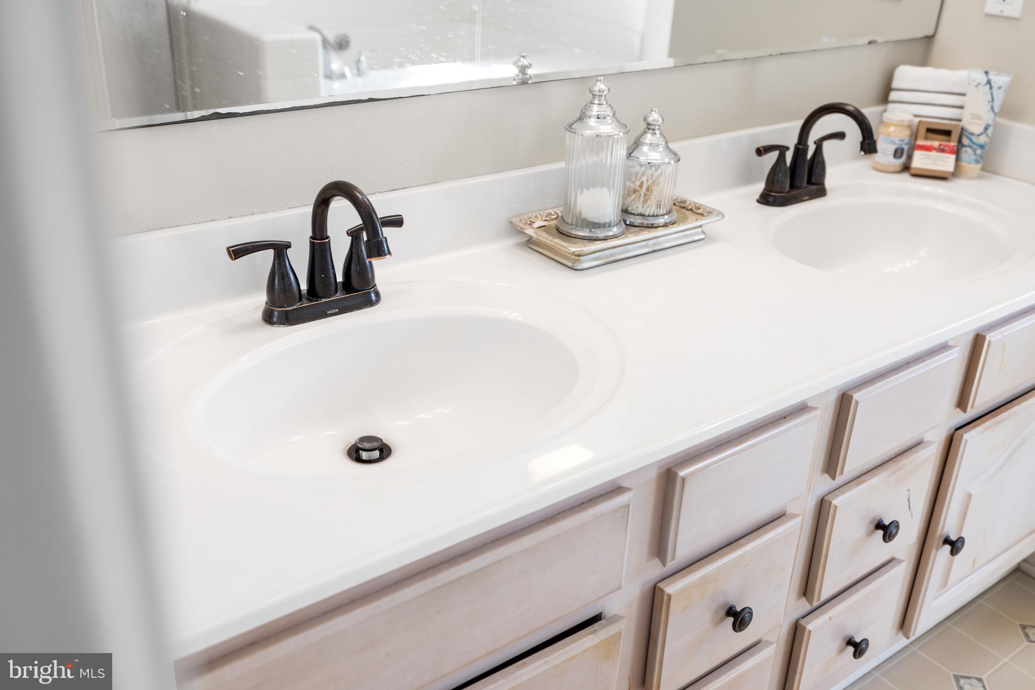 Real estate listing preview #26