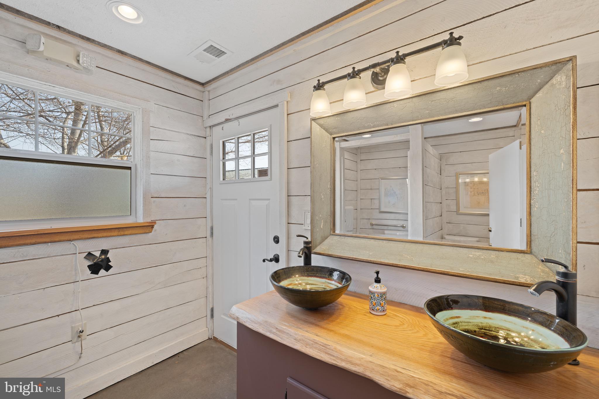 Real estate listing preview #63