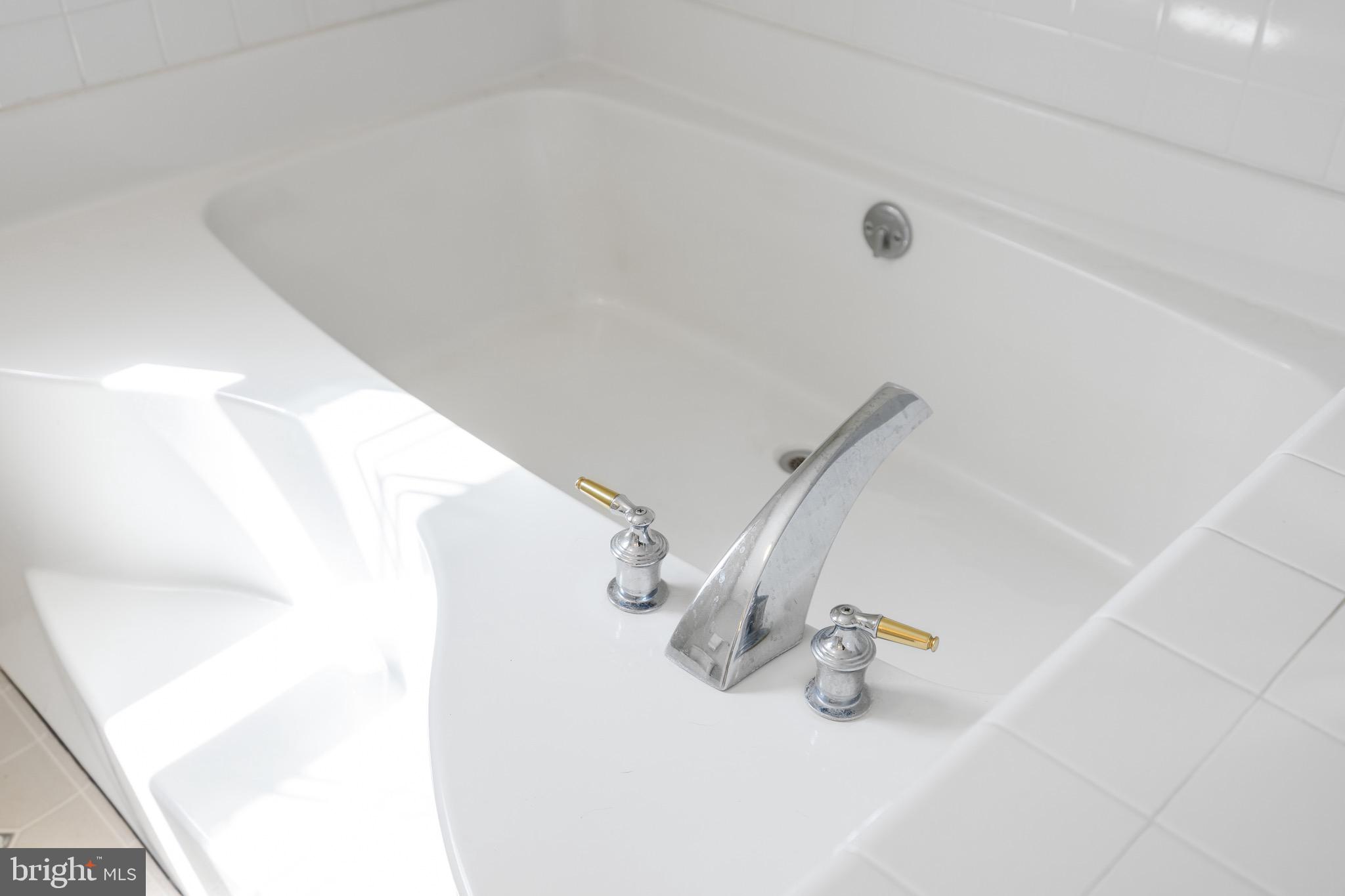 Real estate listing preview #29