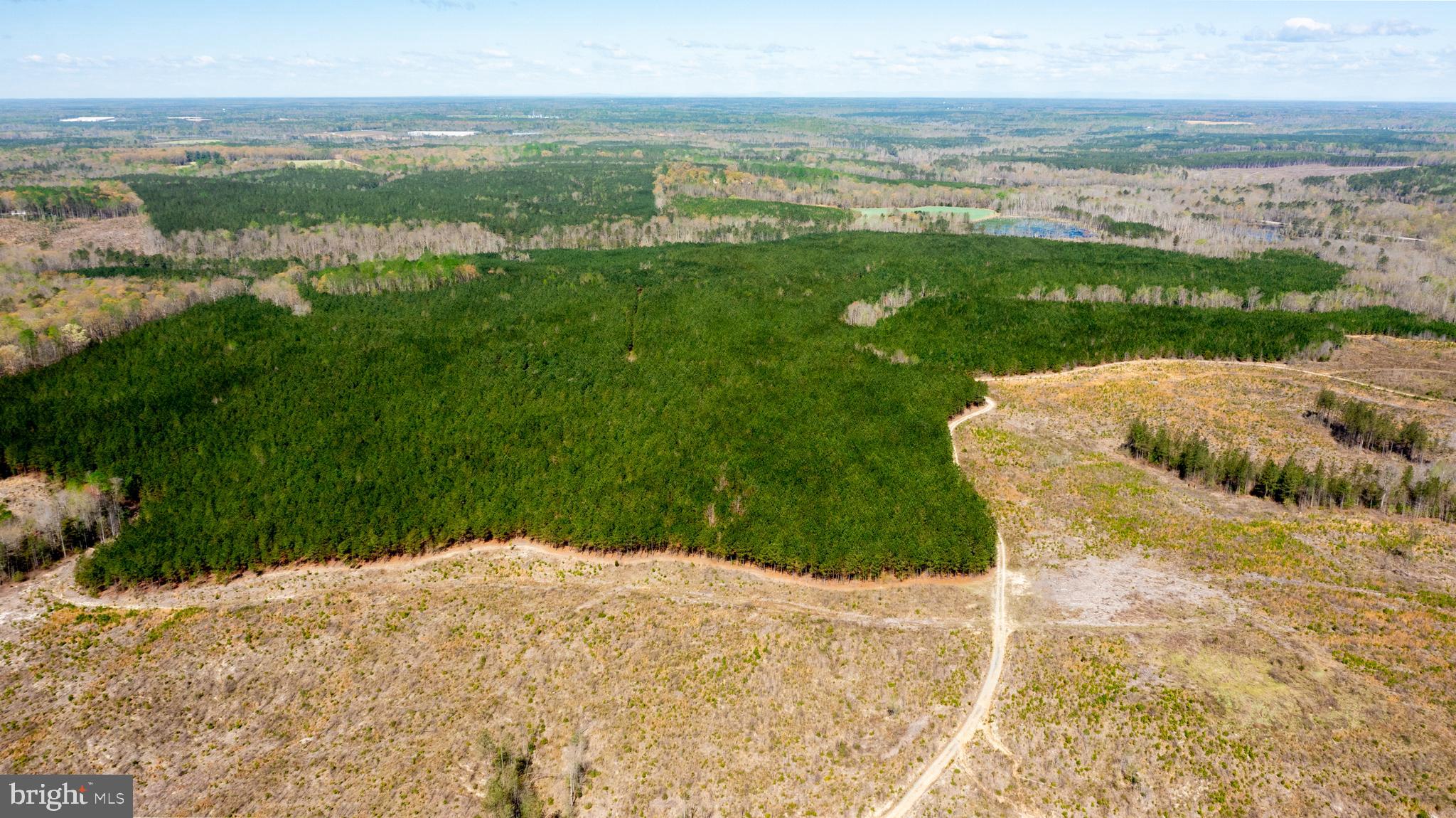 Real estate listing preview #15