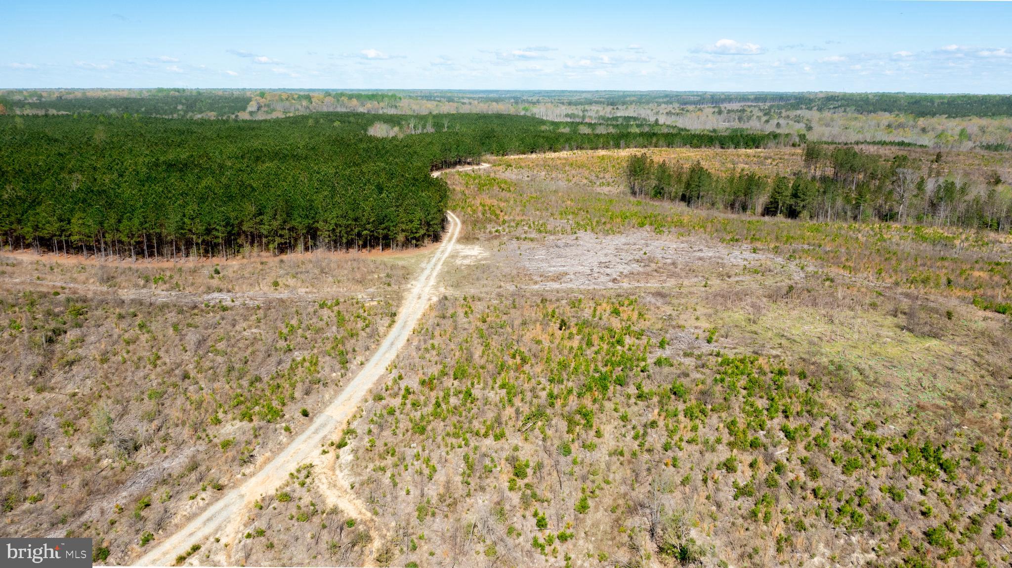 Real estate listing preview #16