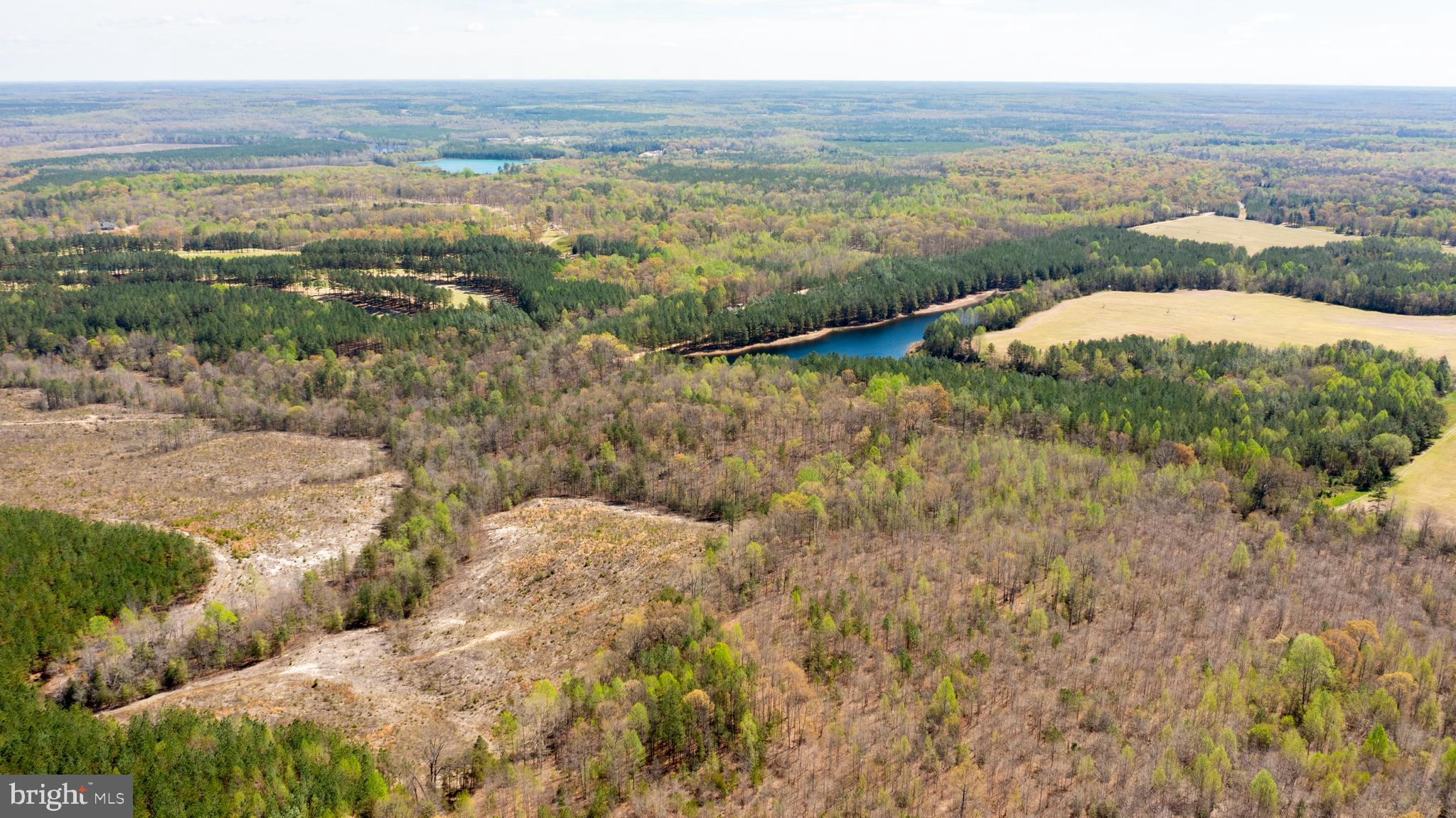 Real estate listing preview #24