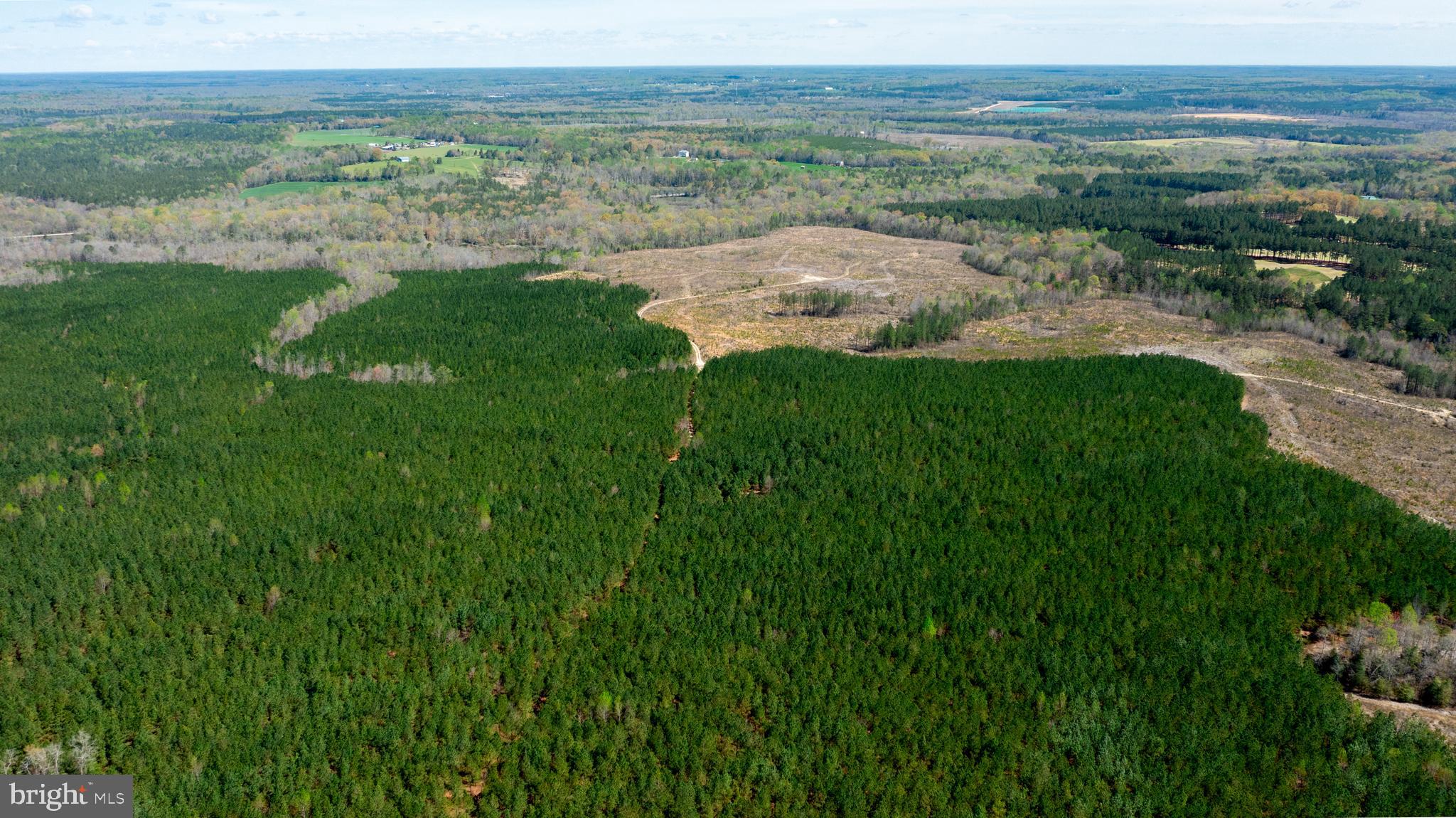 Real estate listing preview #23