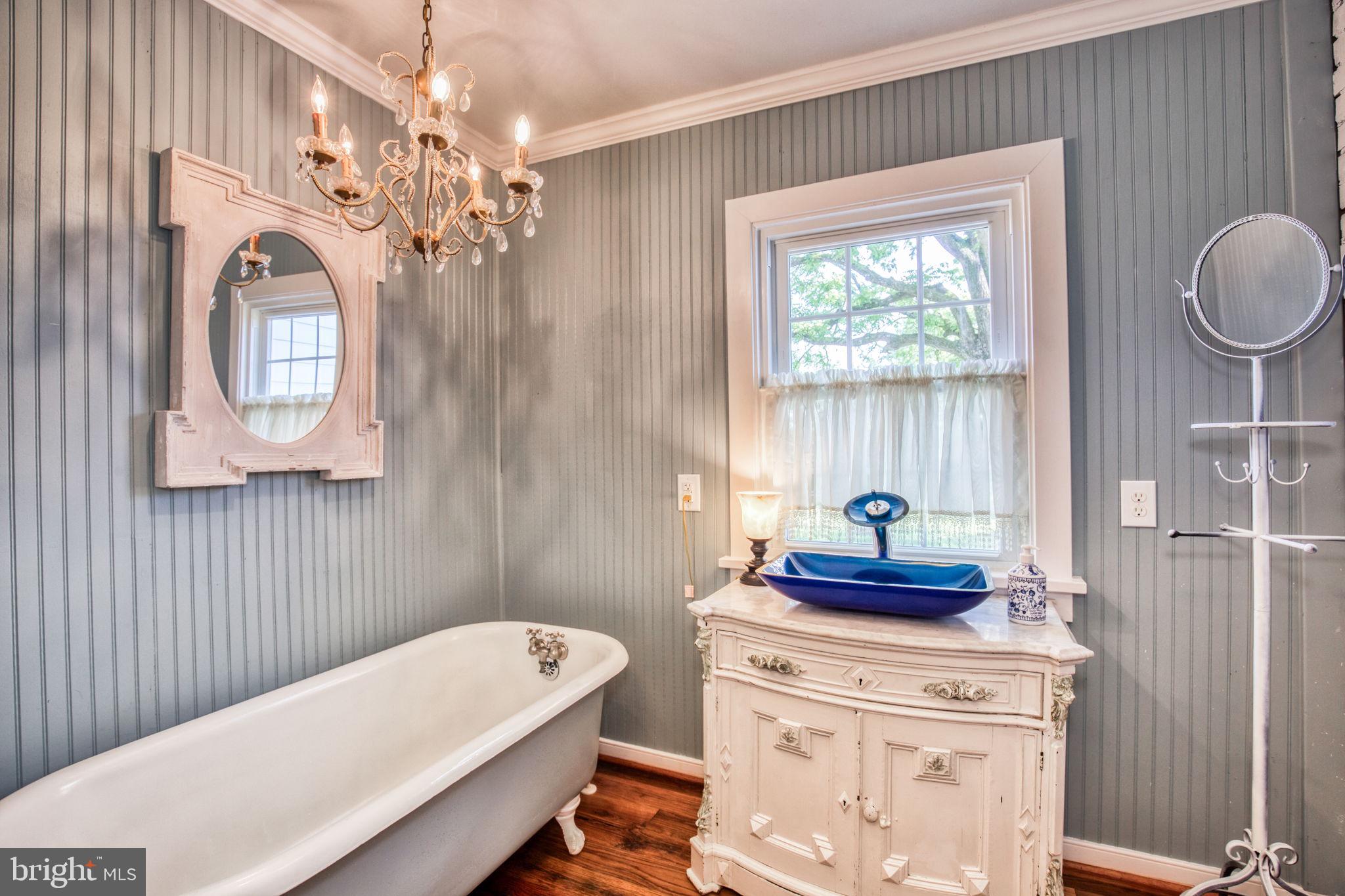 Real estate listing preview #24