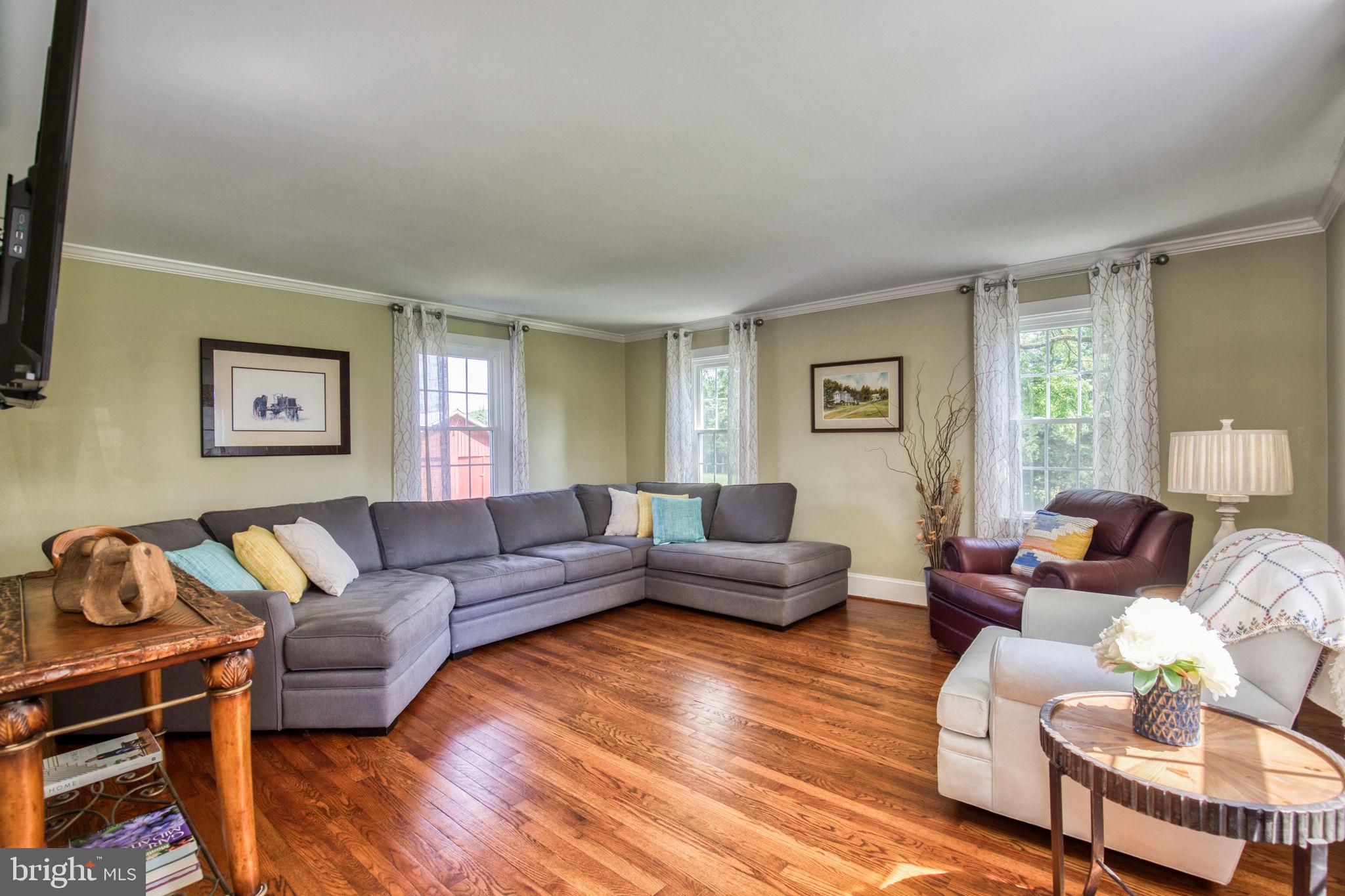 Real estate listing preview #10