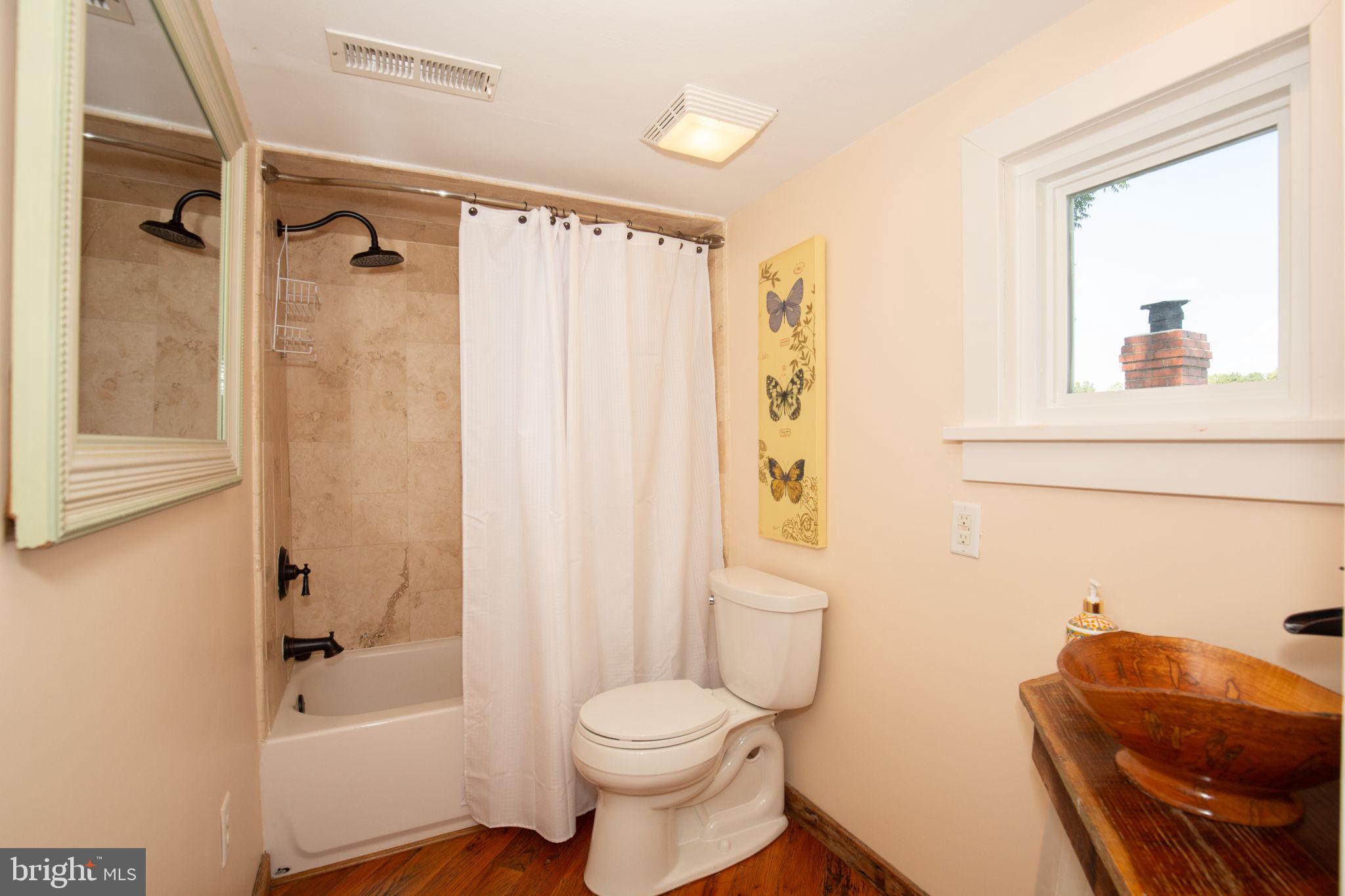 Real estate listing preview #37