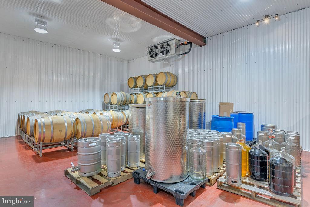 Real estate listing preview #17