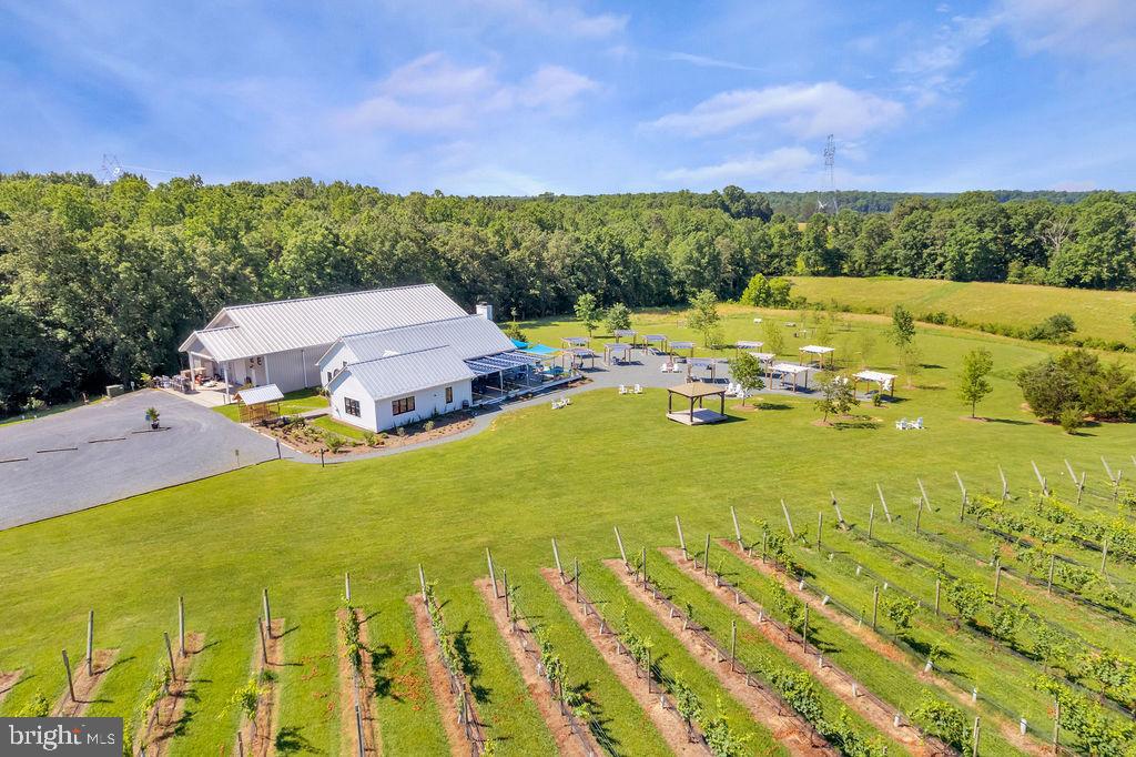 Real estate listing preview #7