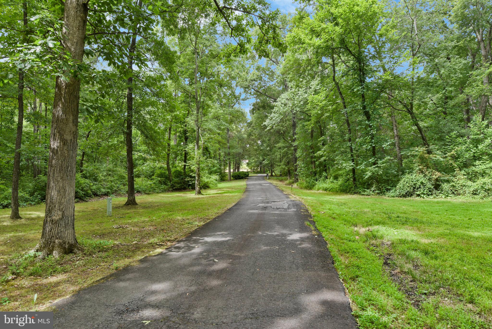 Real estate listing preview #9