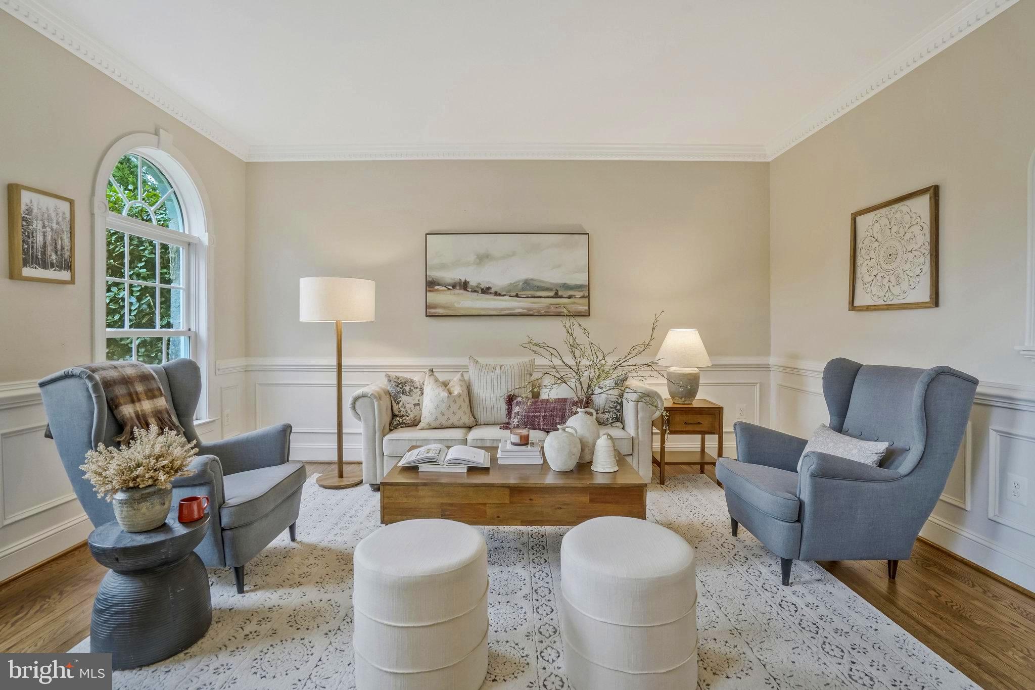 Real estate listing preview #11