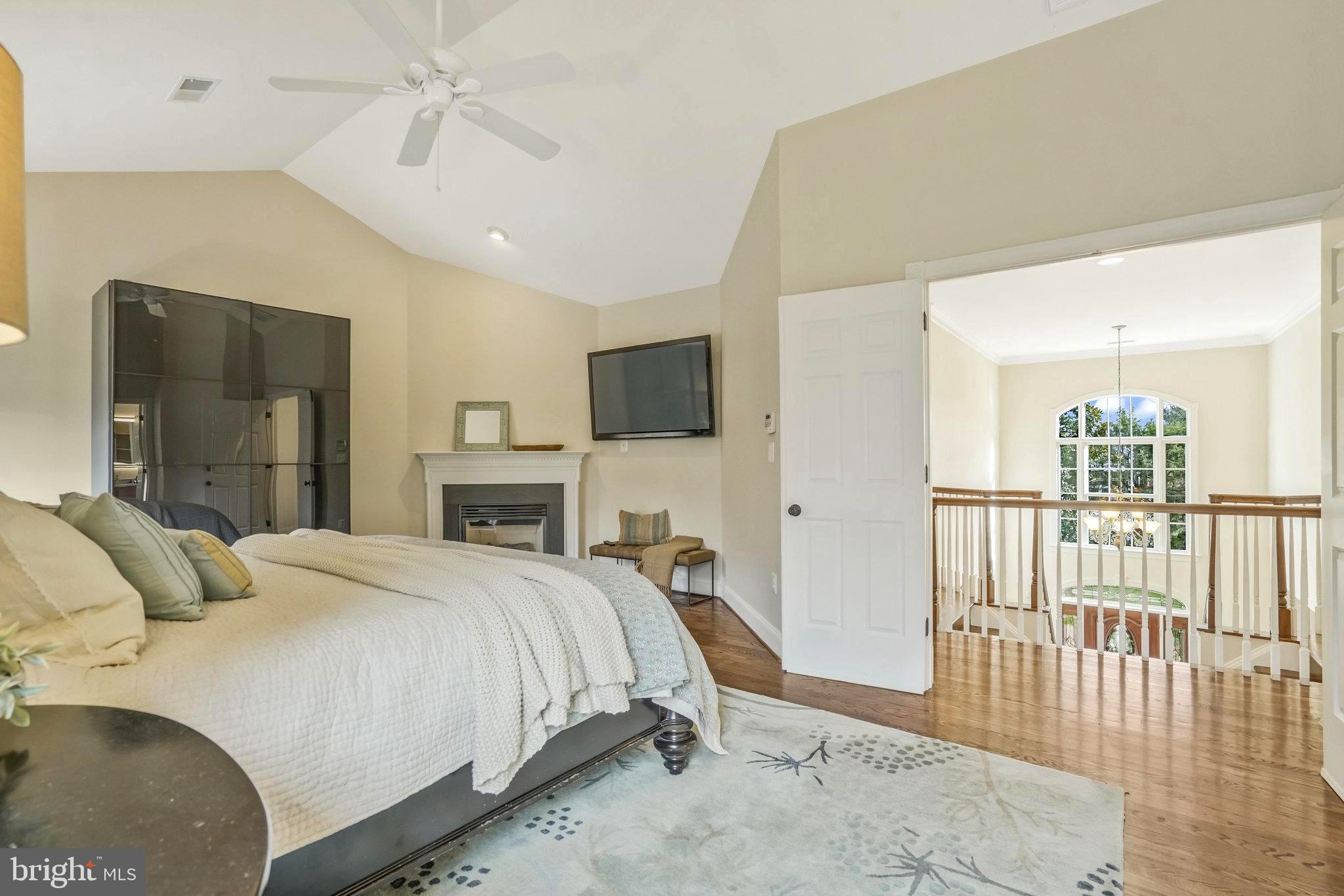 Real estate listing preview #38