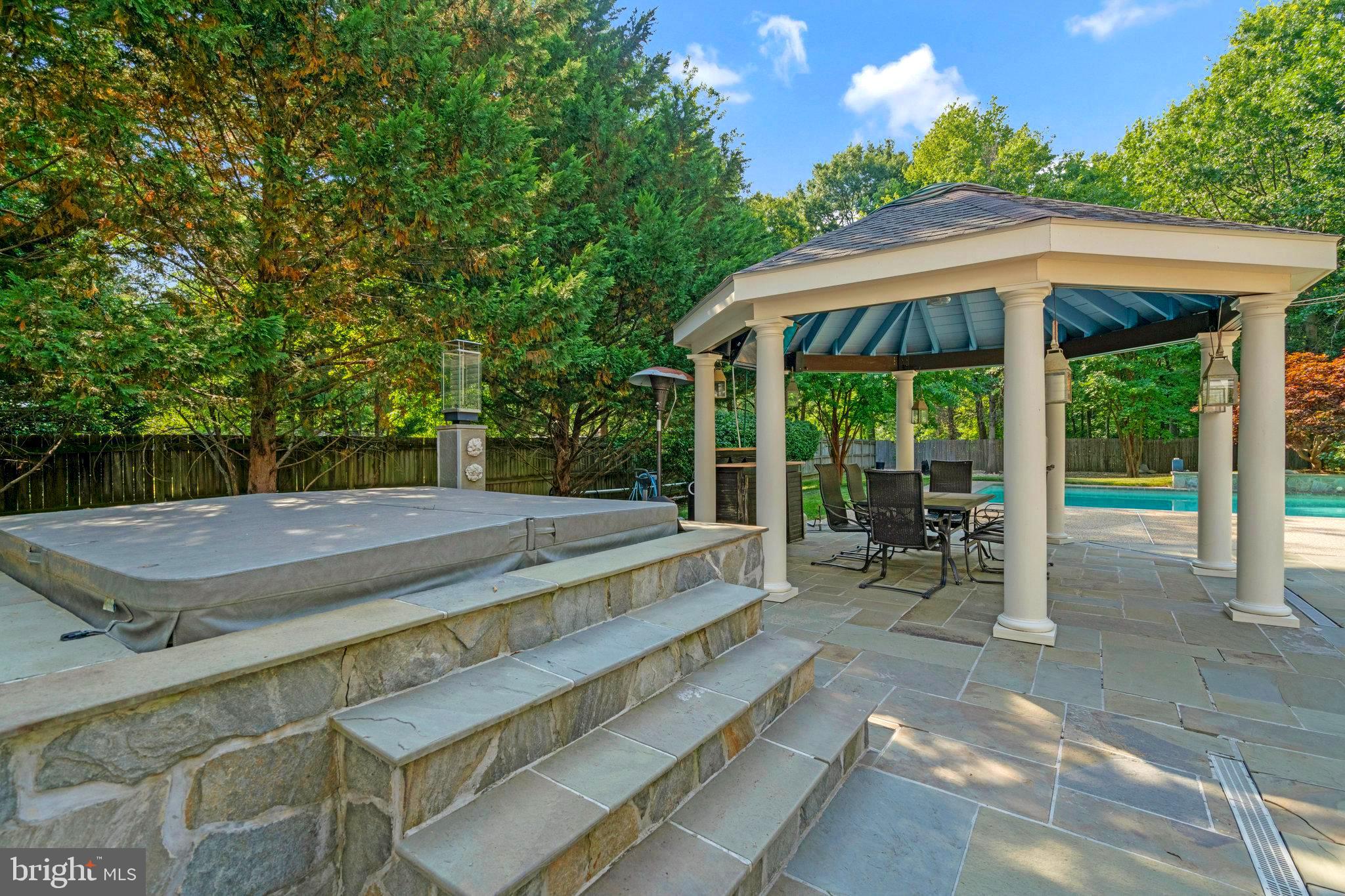 Real estate listing preview #86