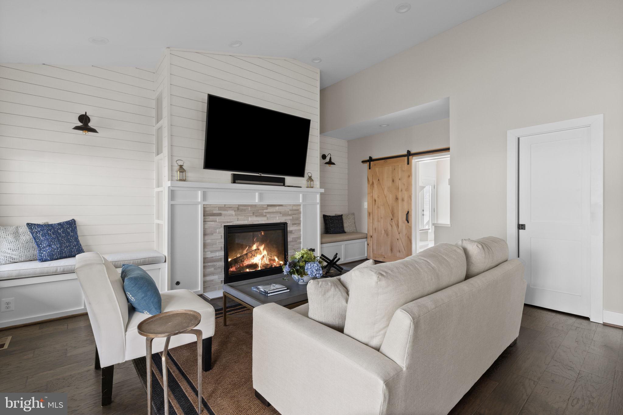 Real estate listing preview #15