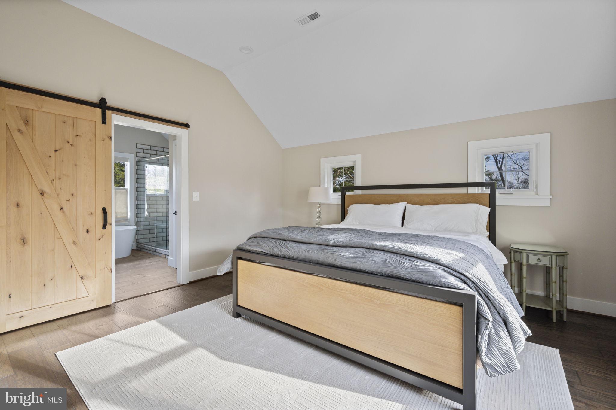 Real estate listing preview #27