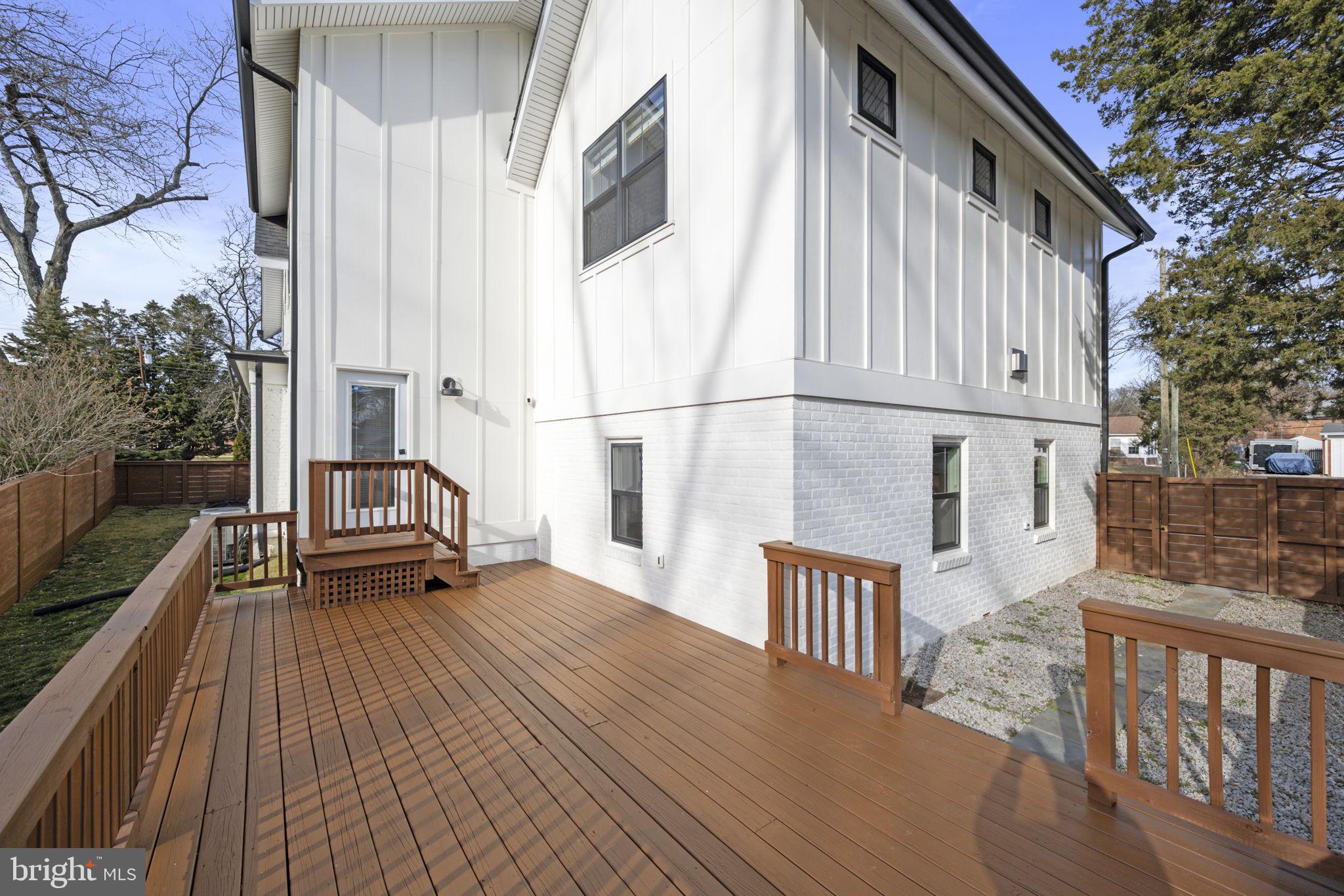 Real estate listing preview #56