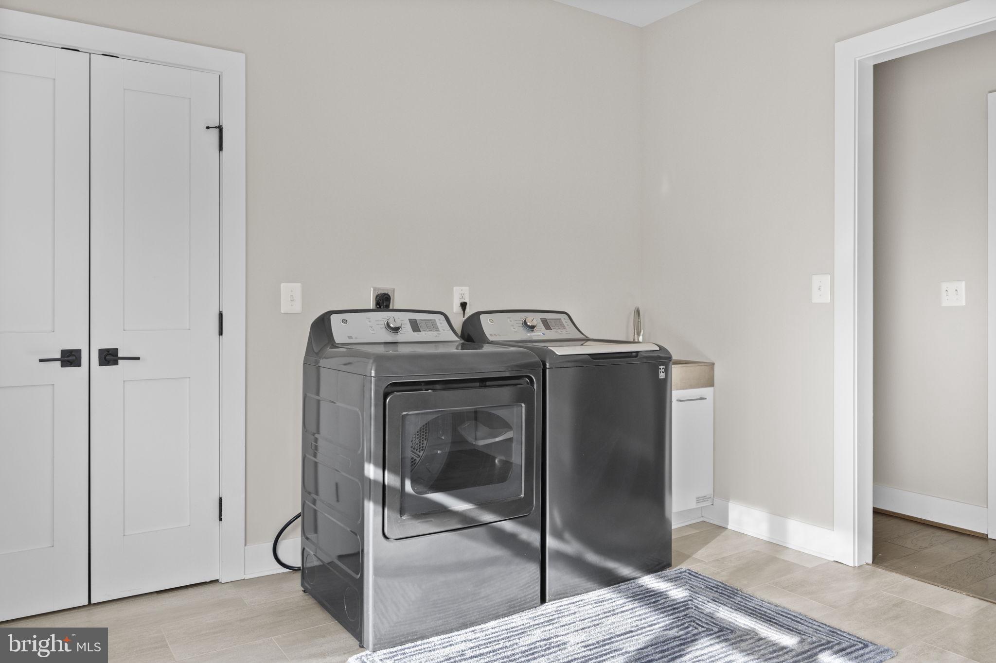 Real estate listing preview #19