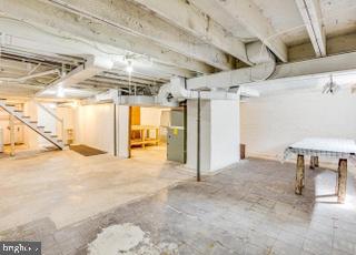 Real estate listing preview #14