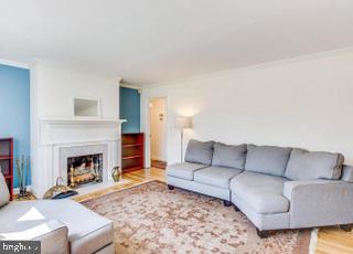 Real estate listing preview #2