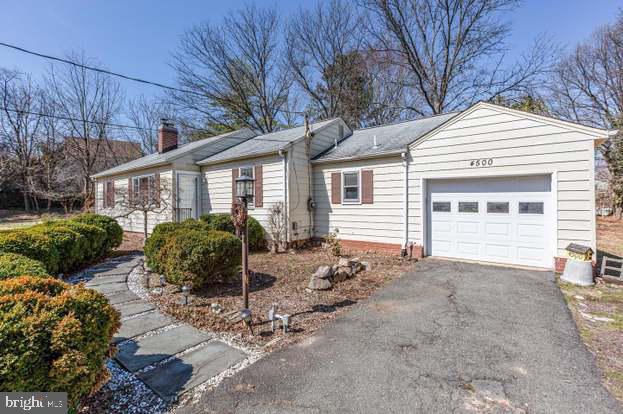 Real estate listing preview #2