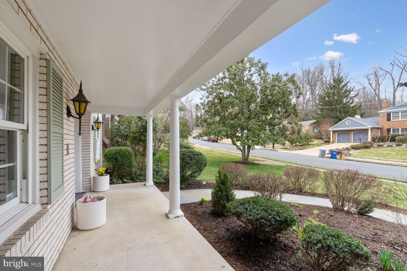 Real estate listing preview #5