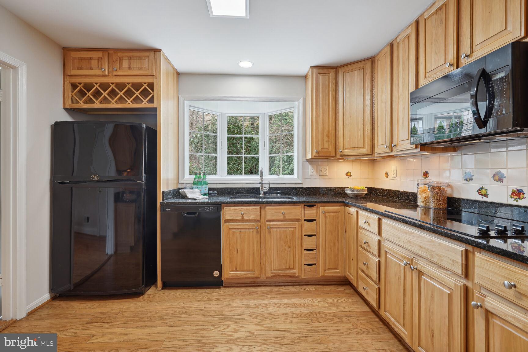 Real estate listing preview #22