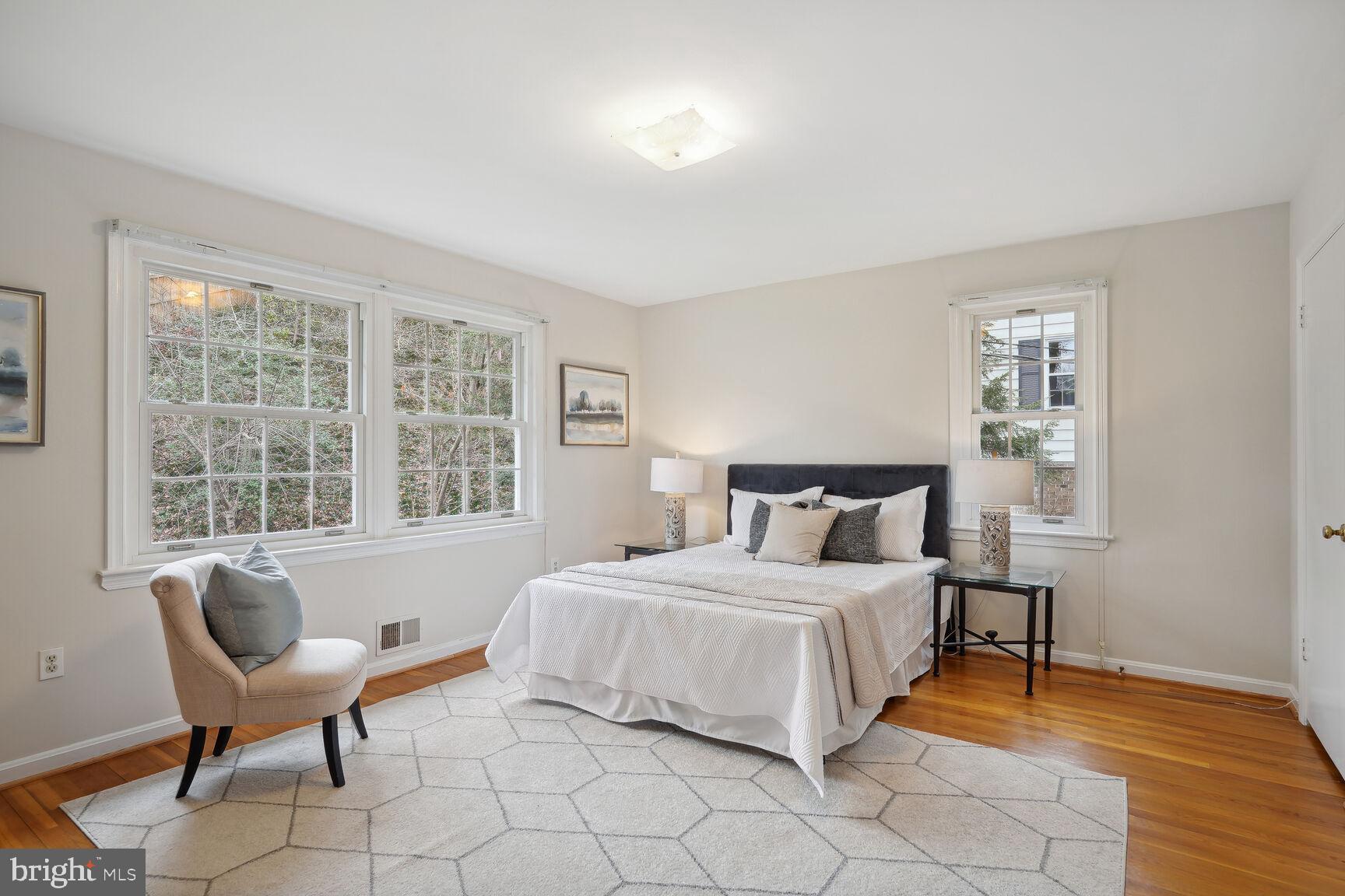 Real estate listing preview #27