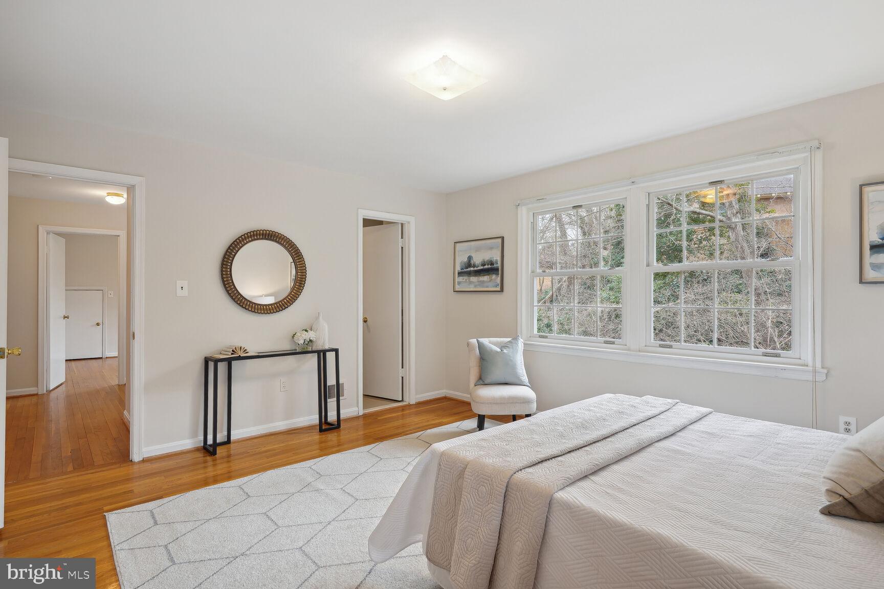 Real estate listing preview #28