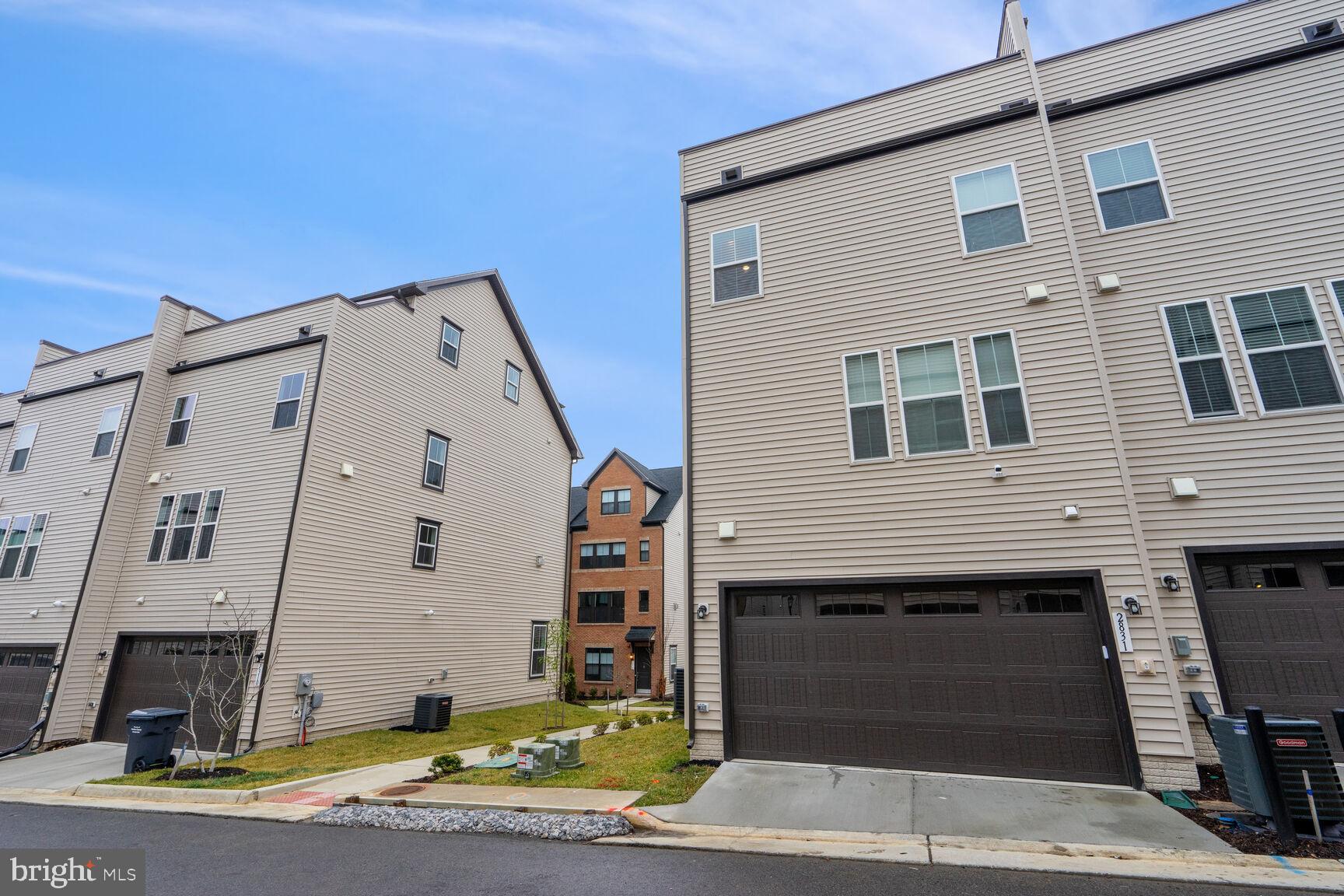 Real estate listing preview #29