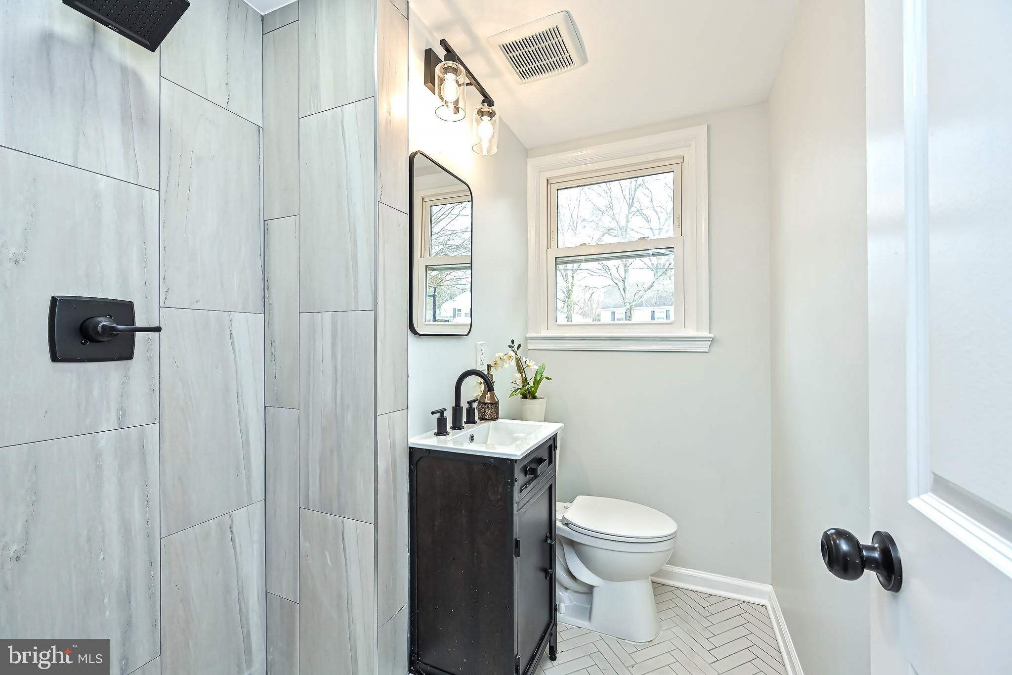 Real estate listing preview #23