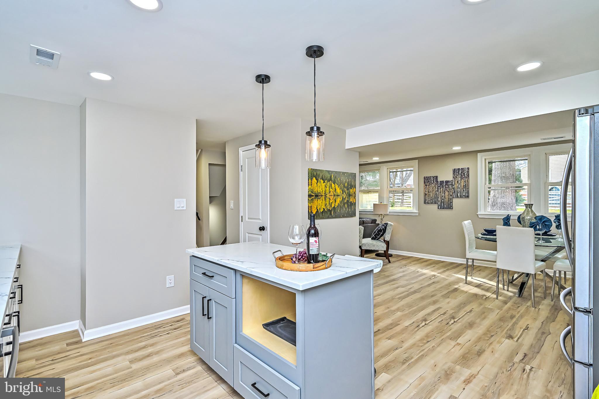 Real estate listing preview #13