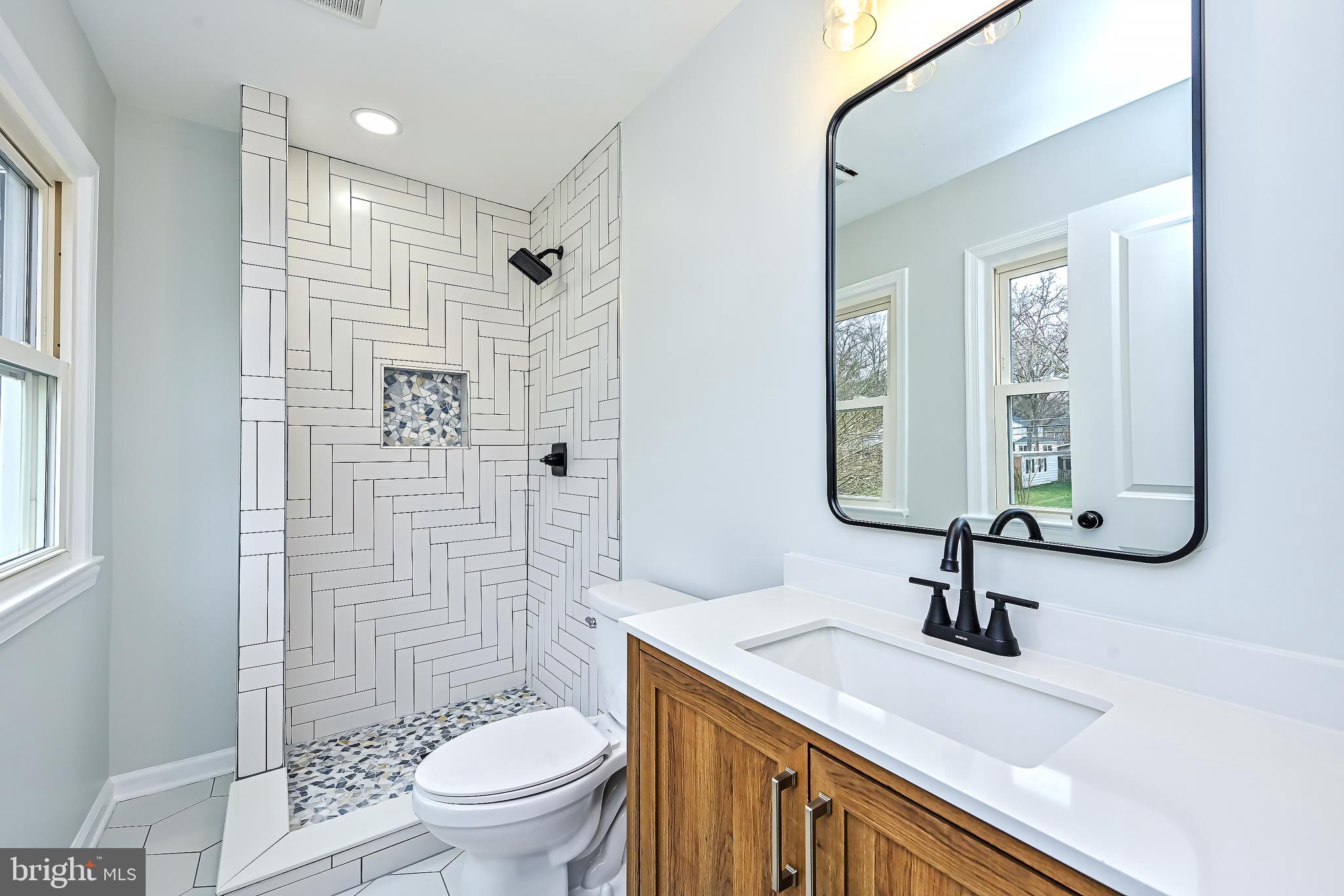 Real estate listing preview #32