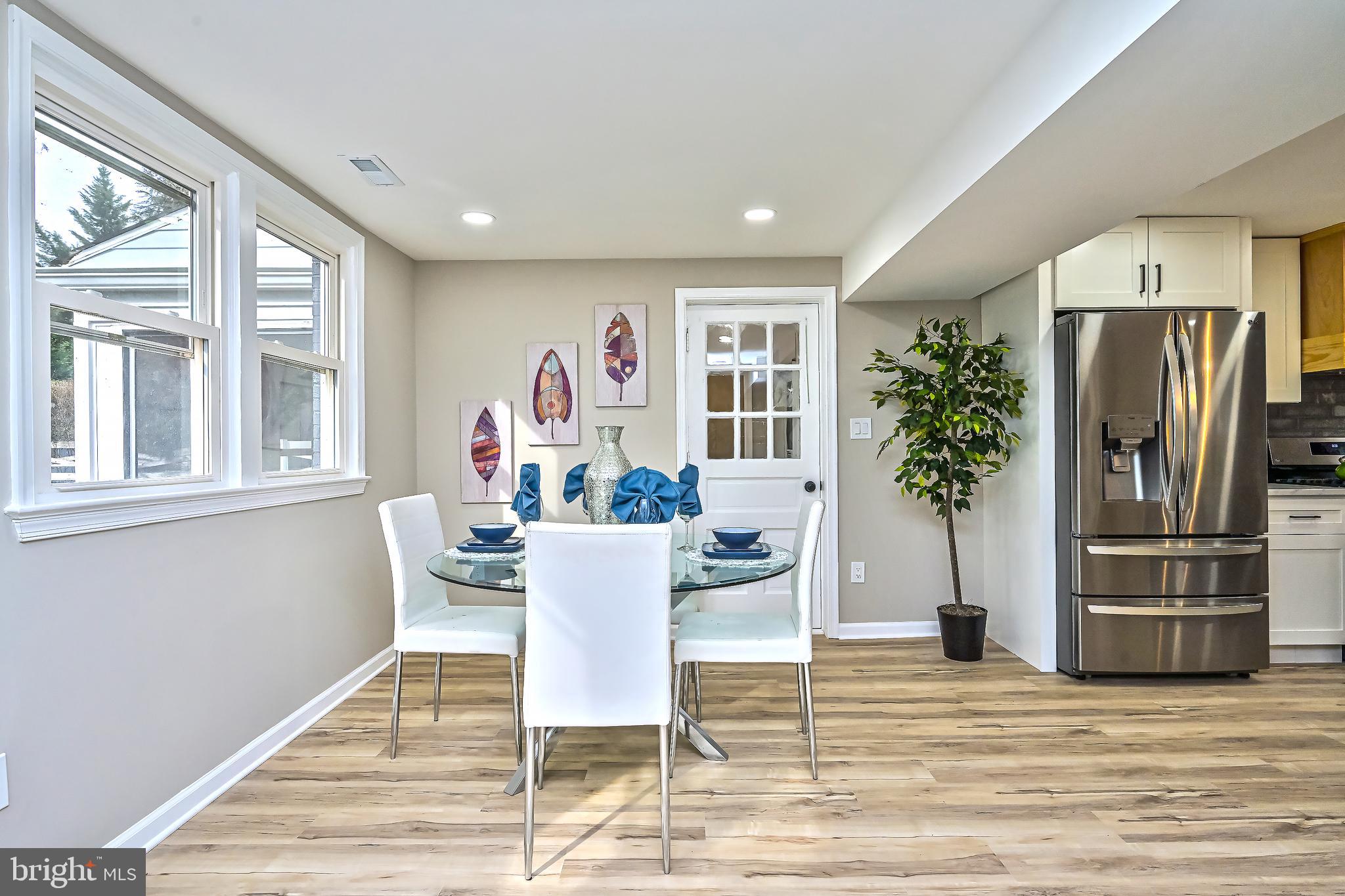 Real estate listing preview #17