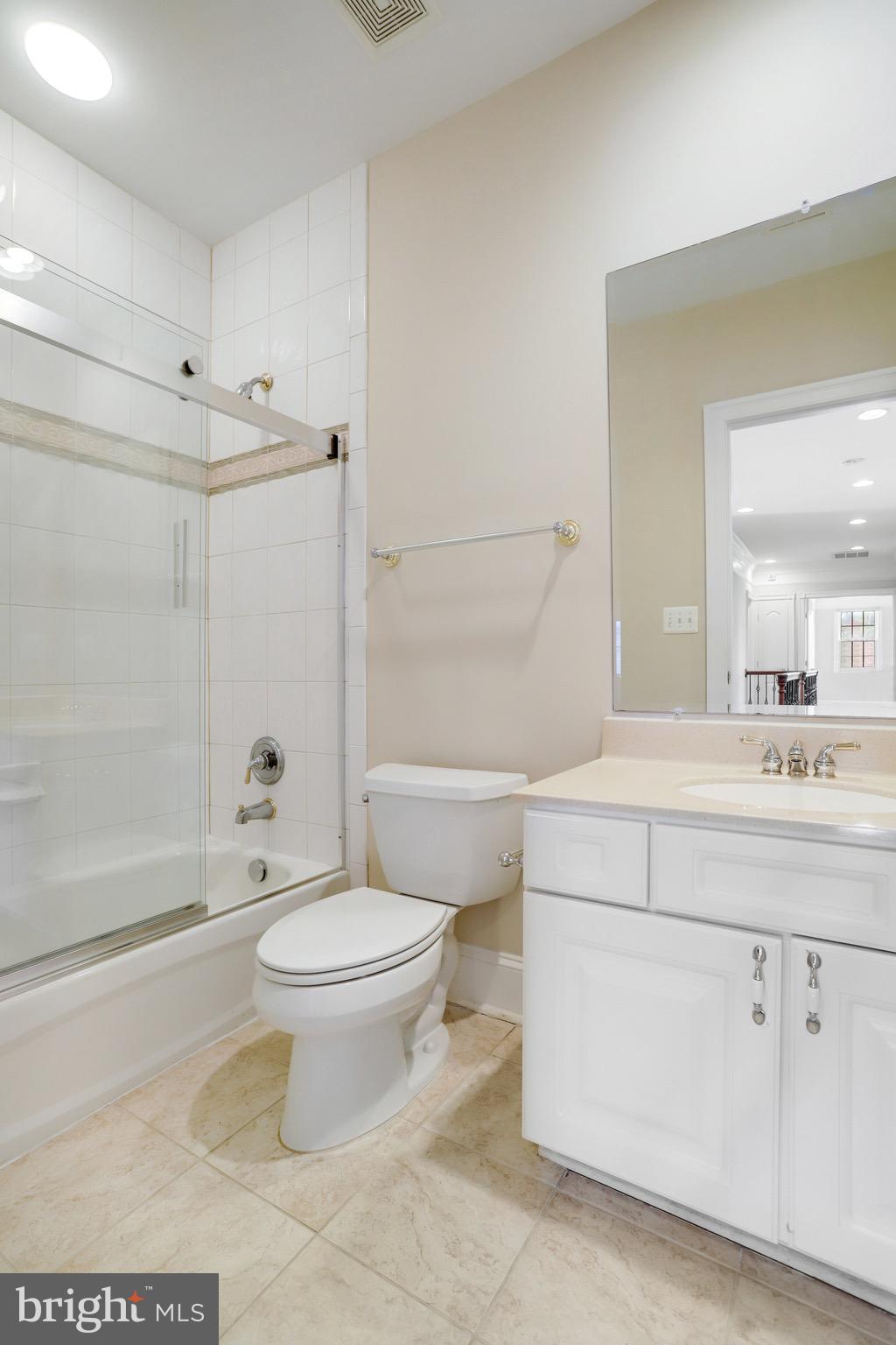 Real estate listing preview #72