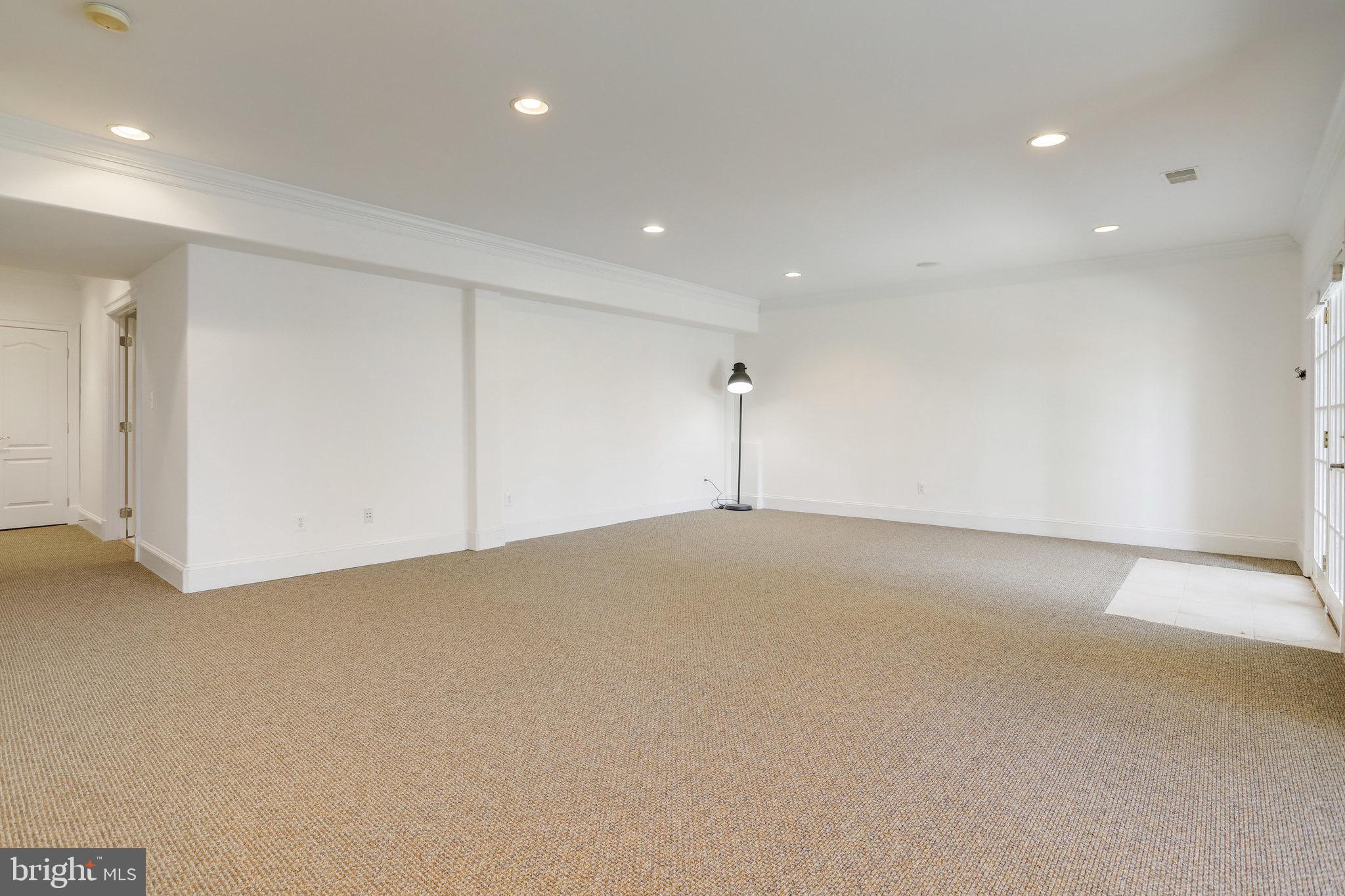 Real estate listing preview #92