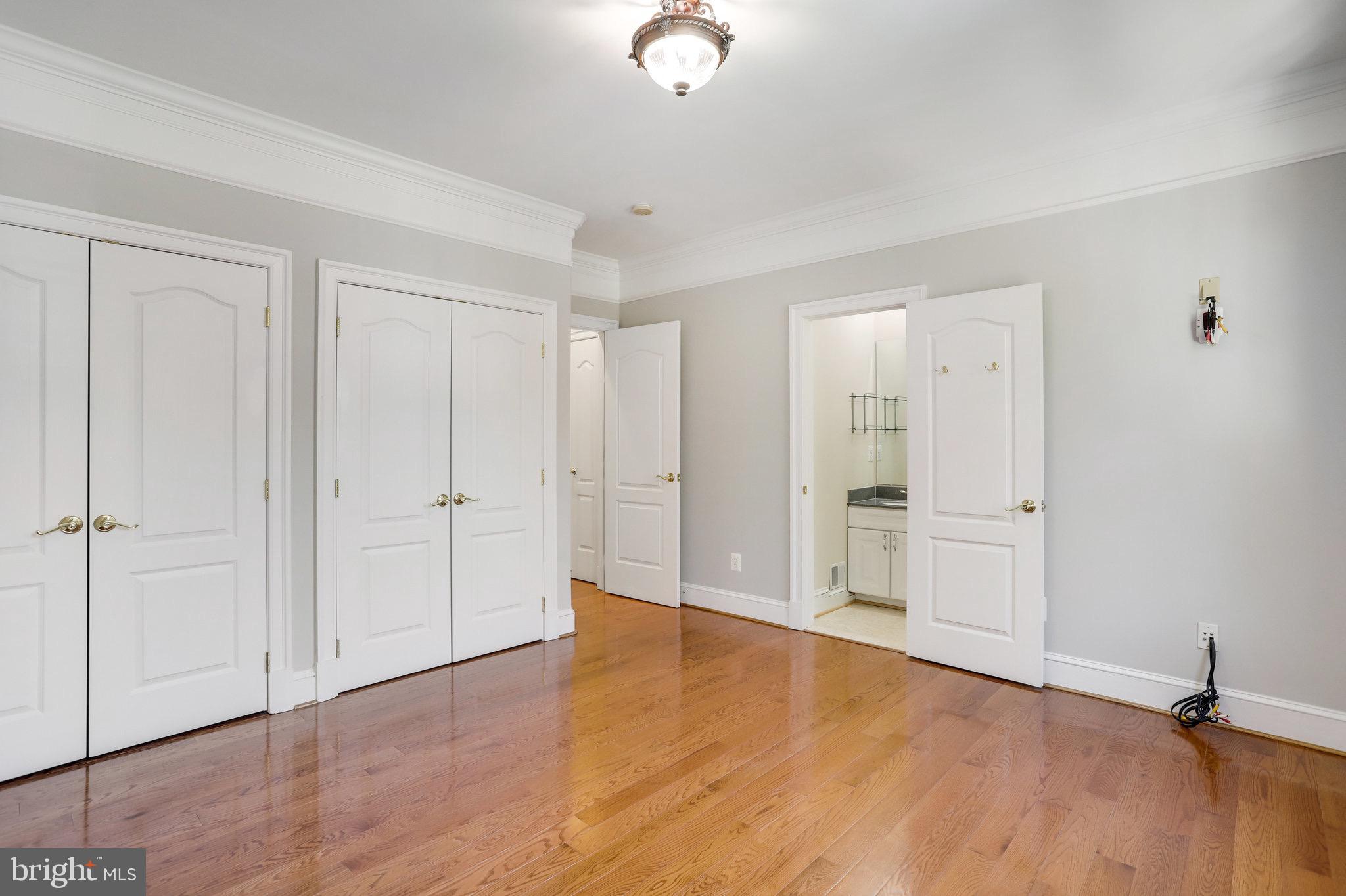 Real estate listing preview #63