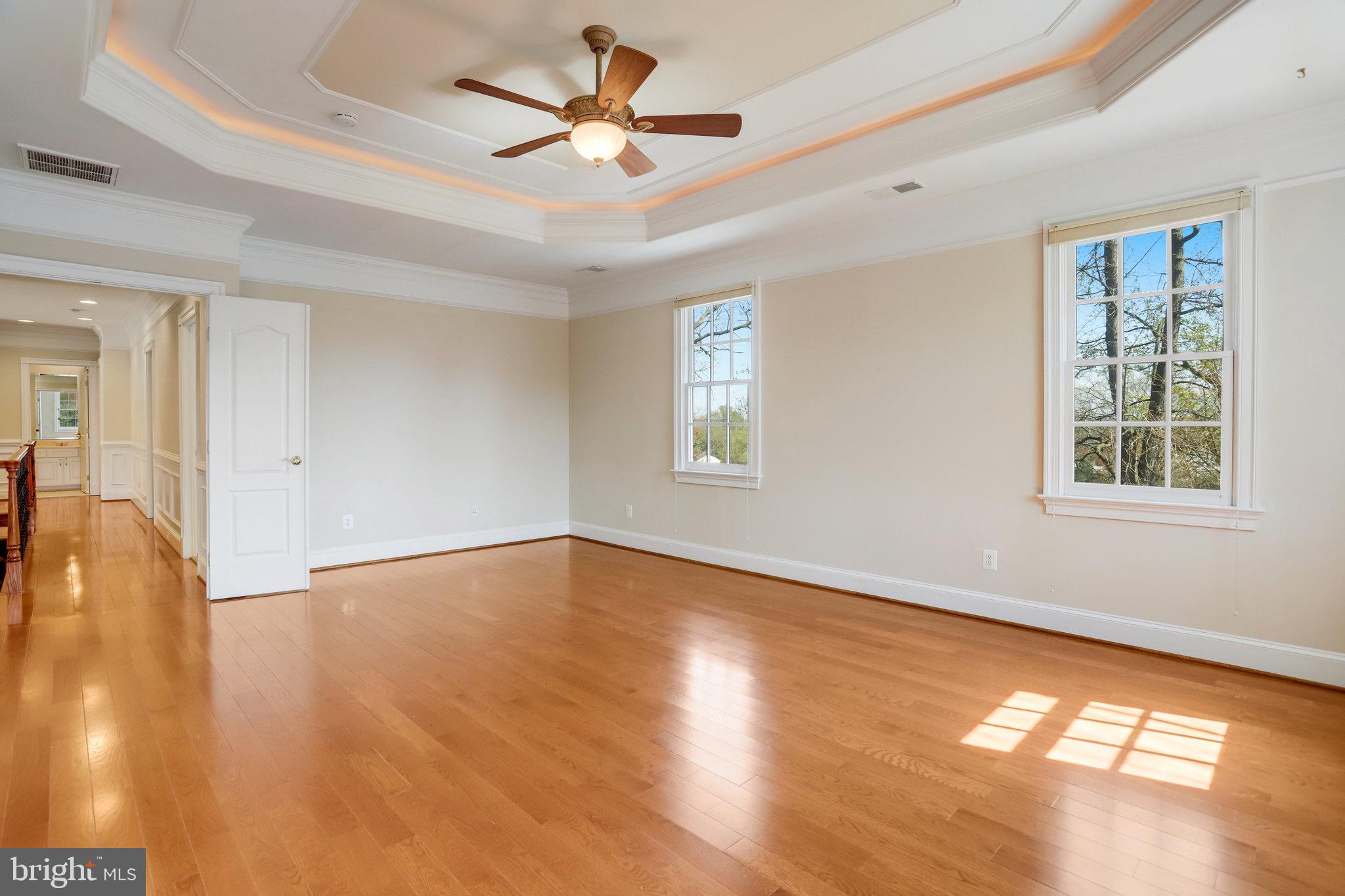 Real estate listing preview #42