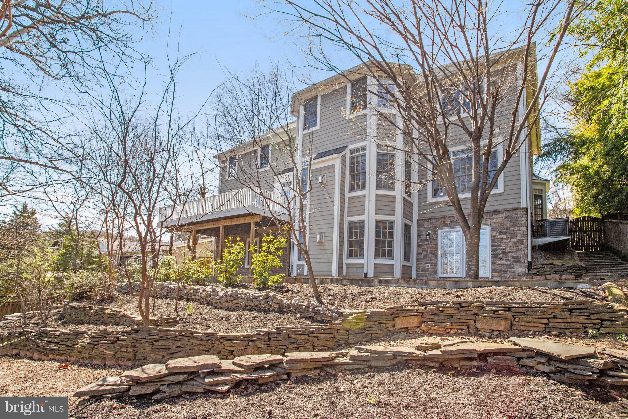 Real estate listing preview #102