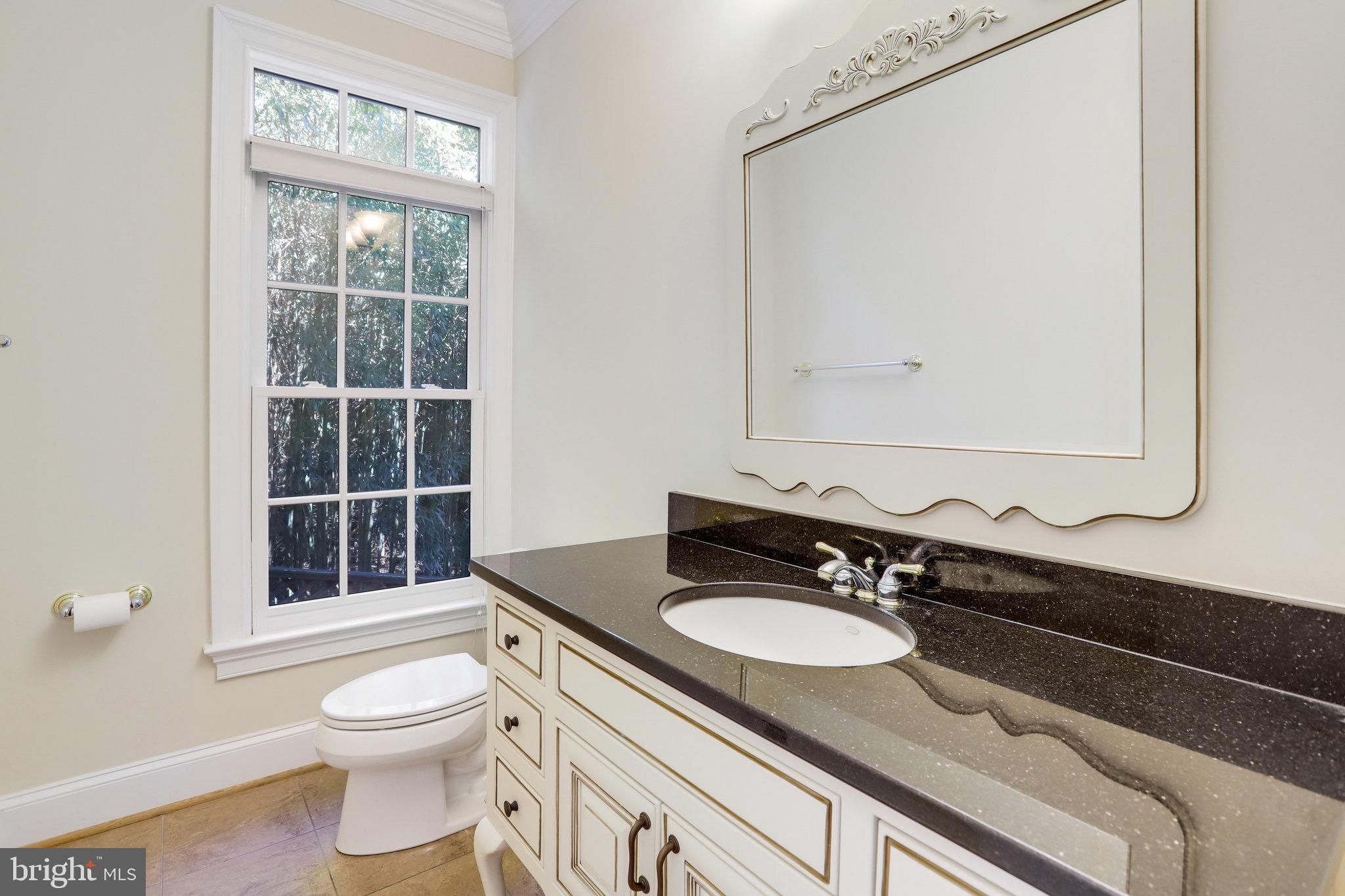 Real estate listing preview #35