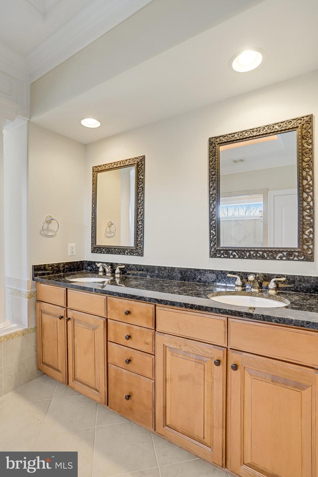 Real estate listing preview #50