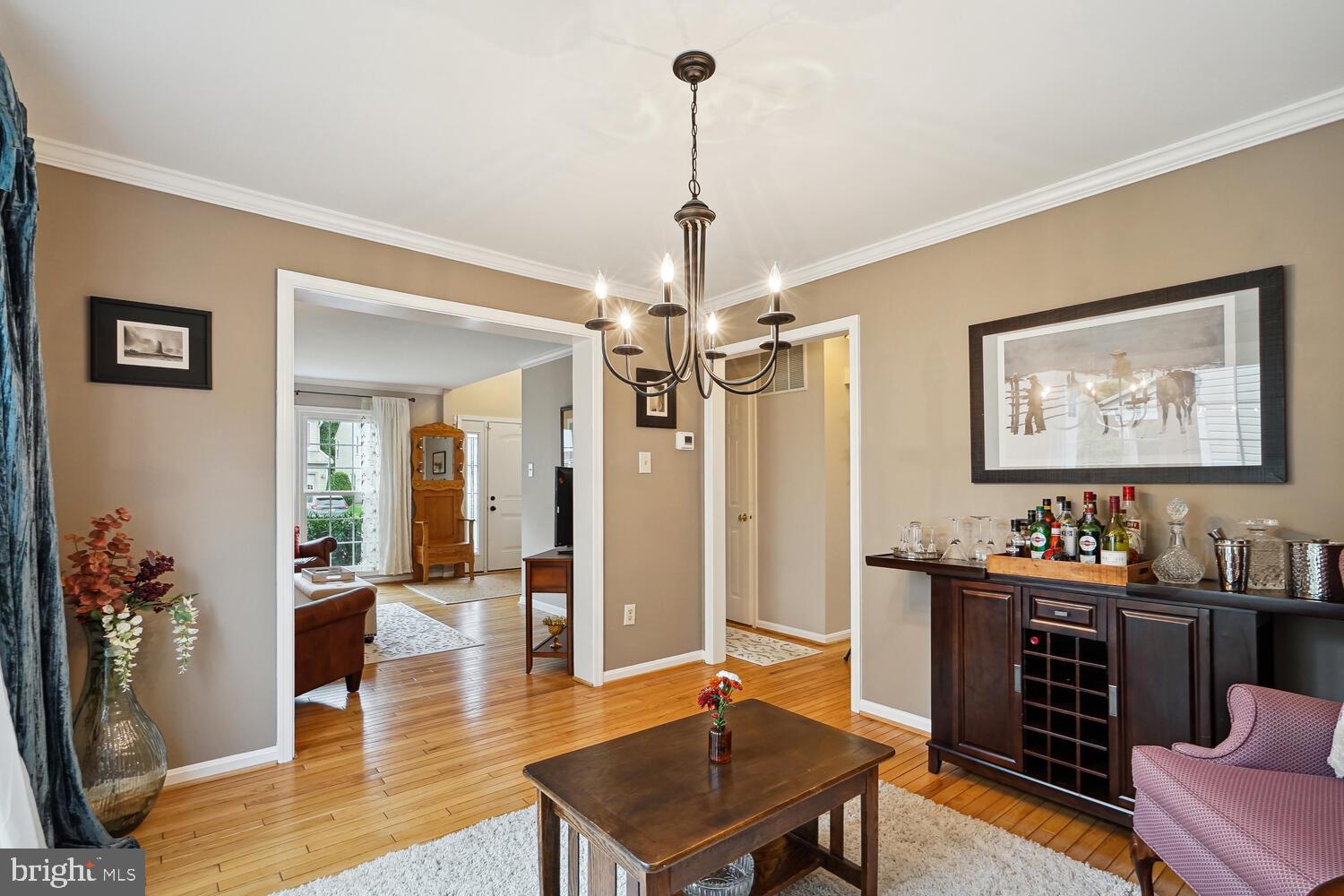 Real estate listing preview #12