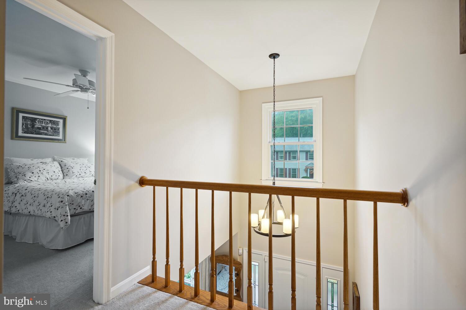 Real estate listing preview #24