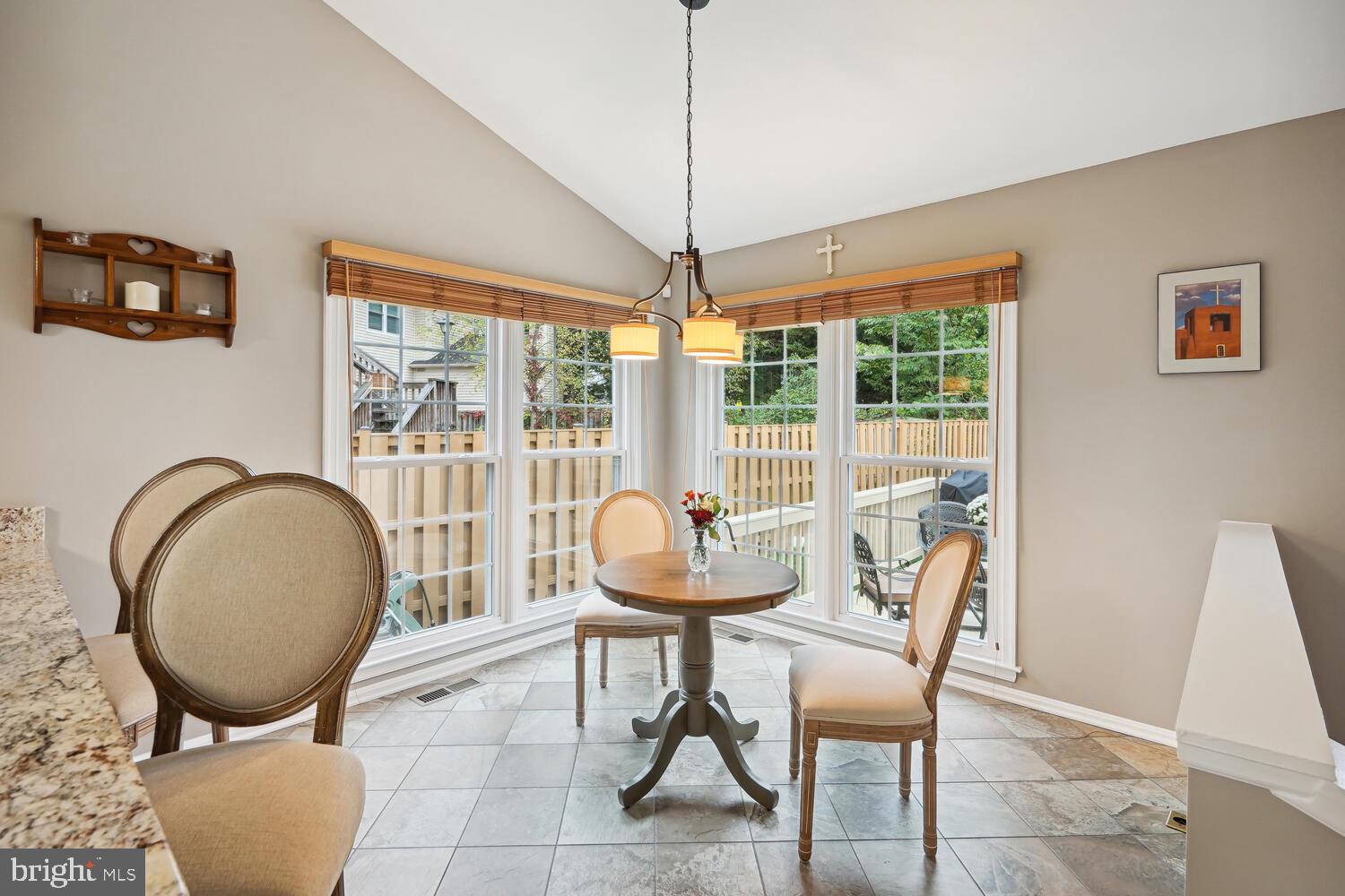 Real estate listing preview #17