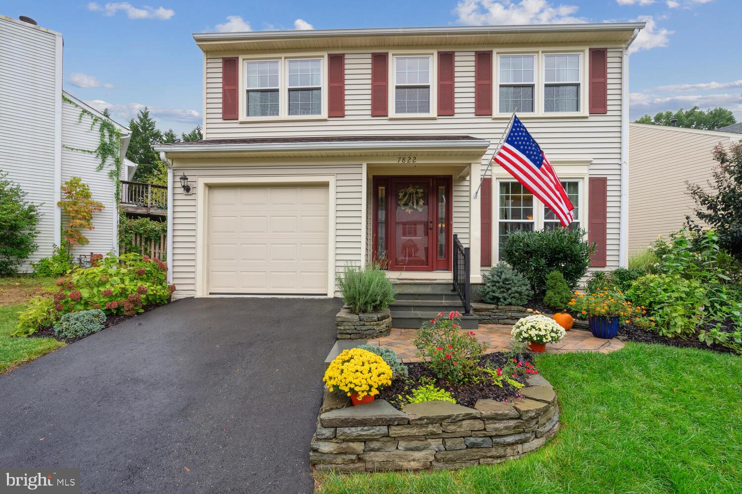 Real estate listing preview #1