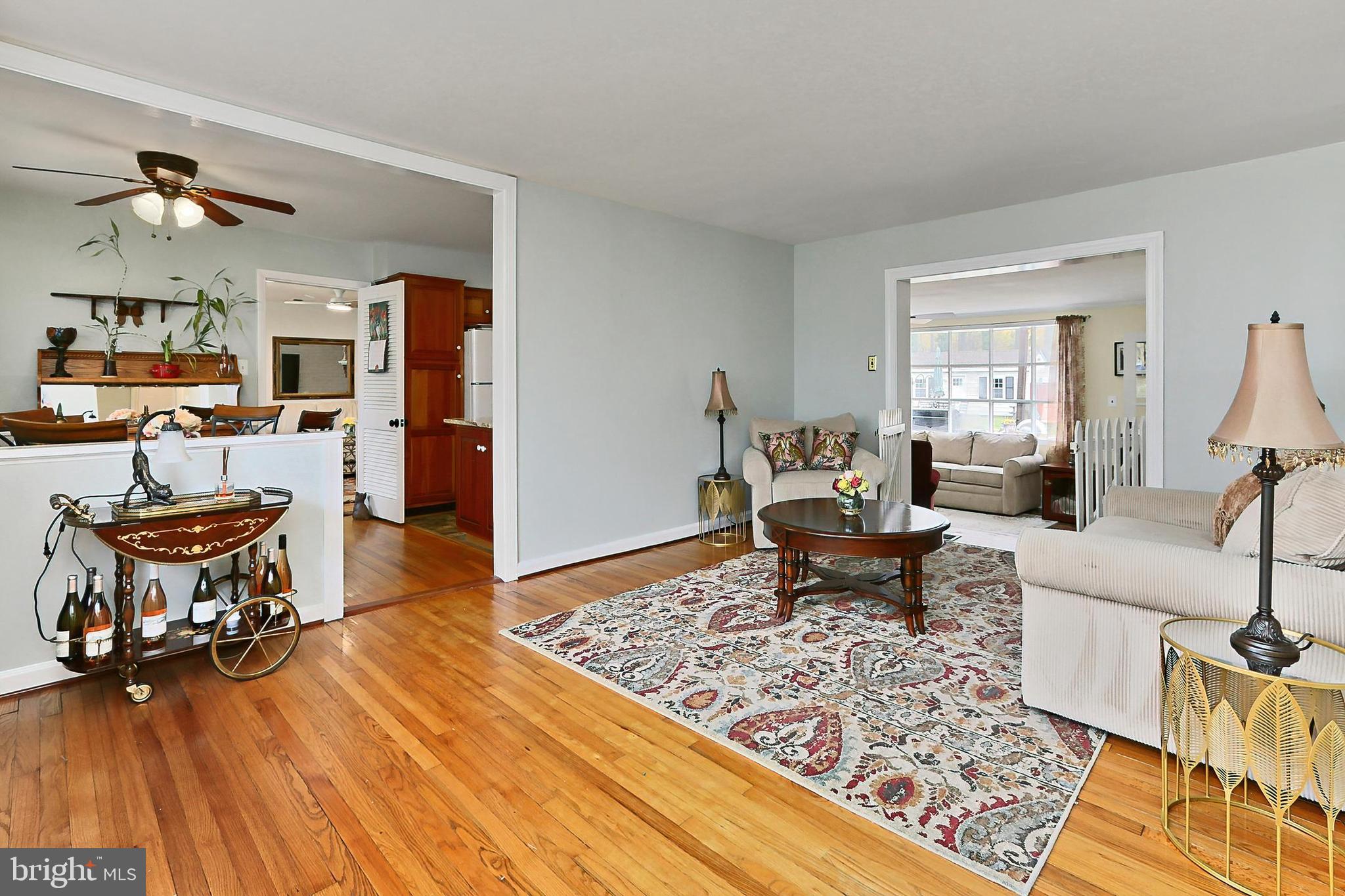 Real estate listing preview #6