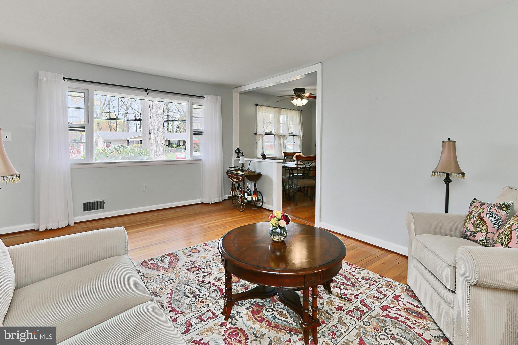 Real estate listing preview #9