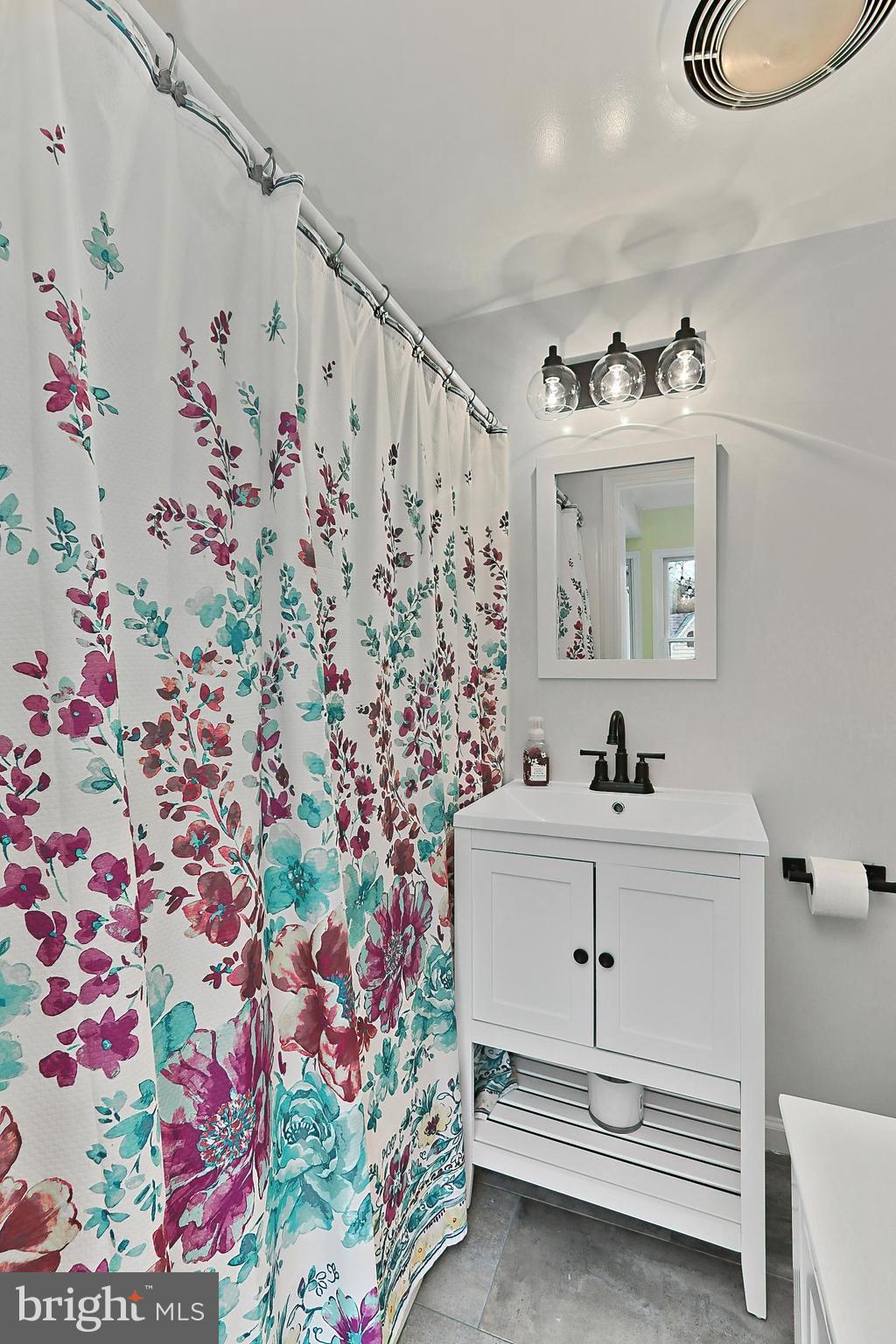 Real estate listing preview #25